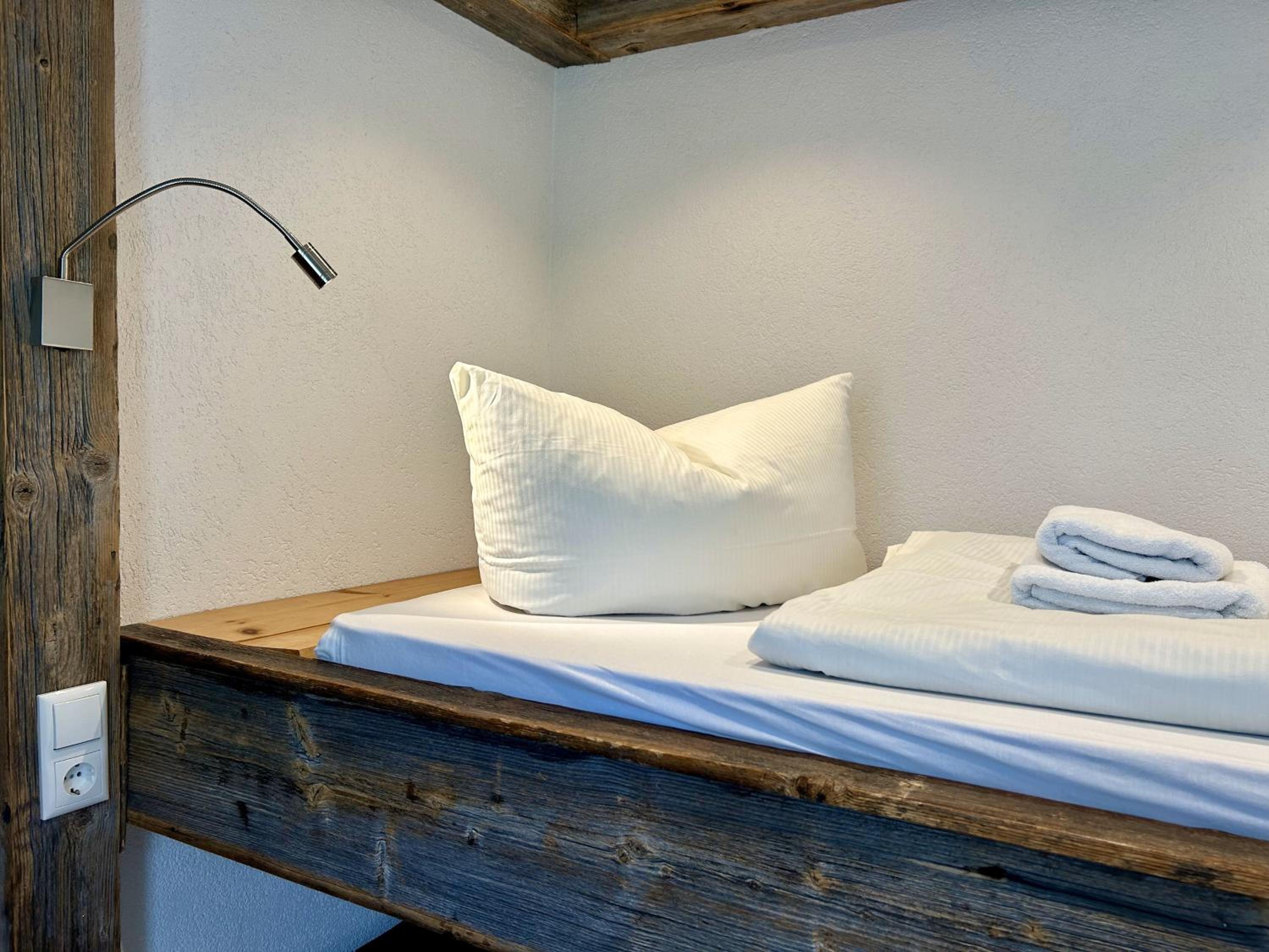 WOLF RETREAT Apartments im Lechtal davor Appartementhaus Michaela