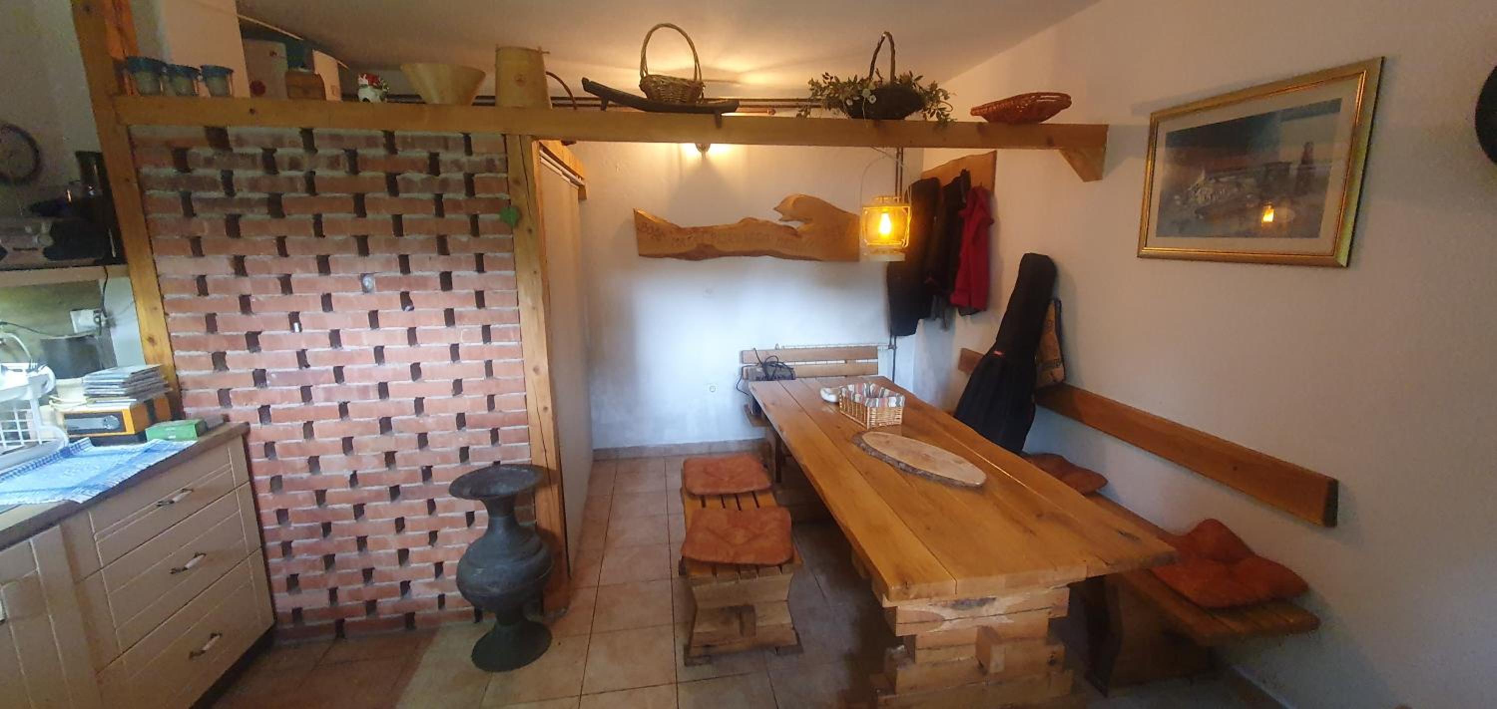 WOLF'S PLANE Luxury Isolated Mountain House for Digital Nomads