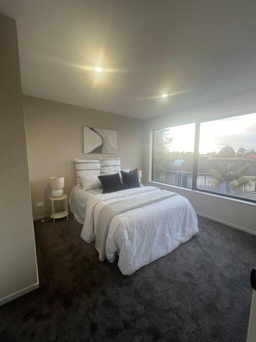Parkside Living House