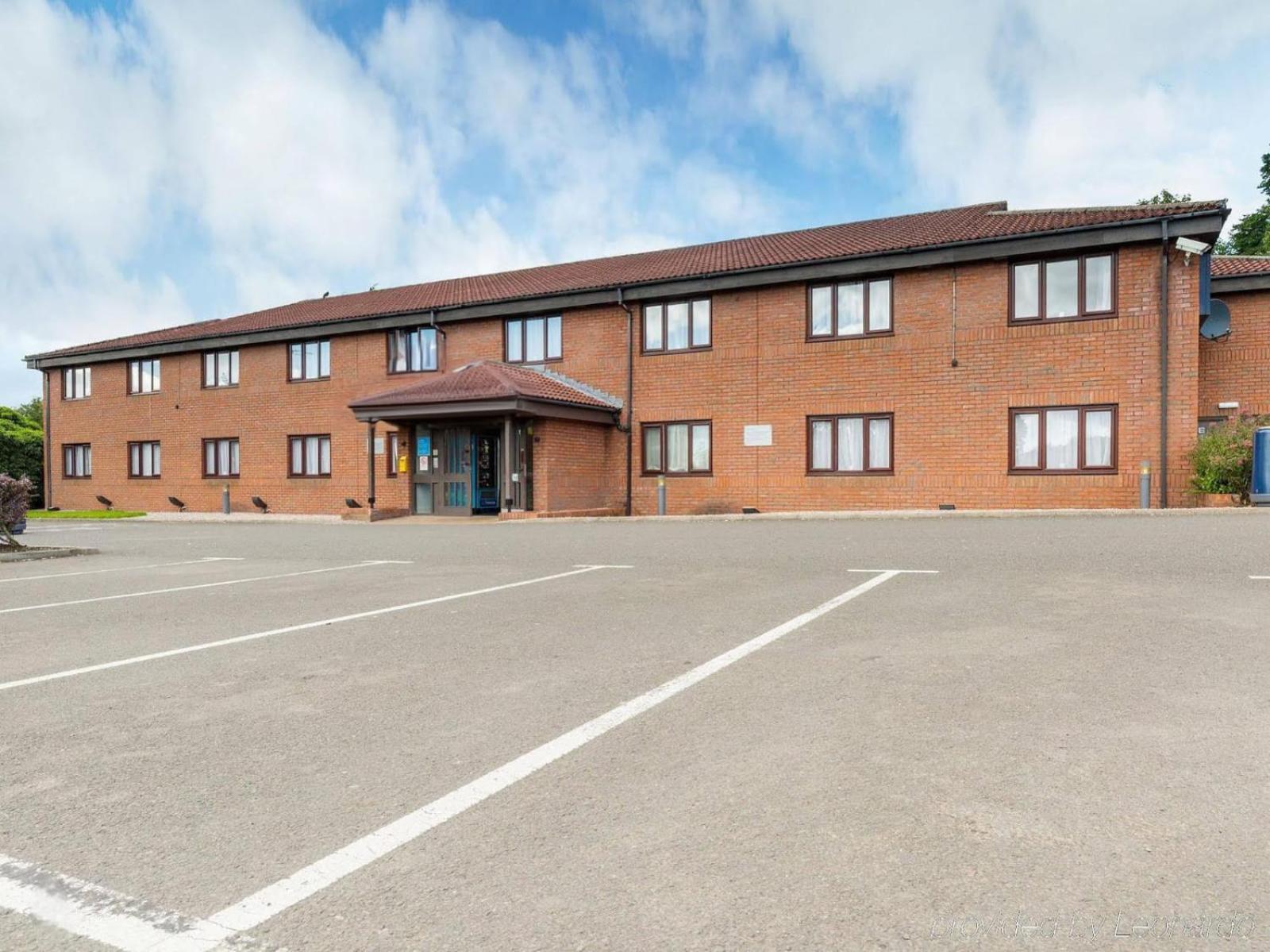 Hotel go2 Dundee Camperdown Hotel - Image 1