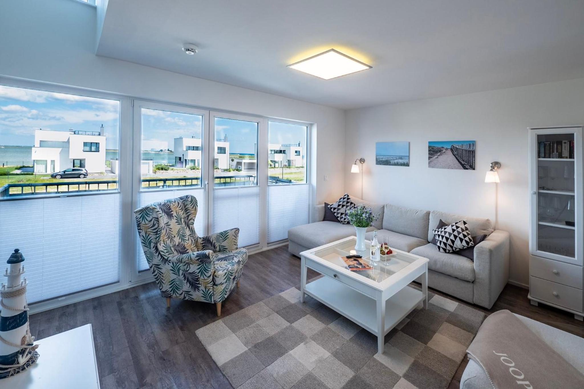 Maisonette Fewo Ostseeflair by Seeblick Ferien ORO, erste Wasserreihe, E-Säule