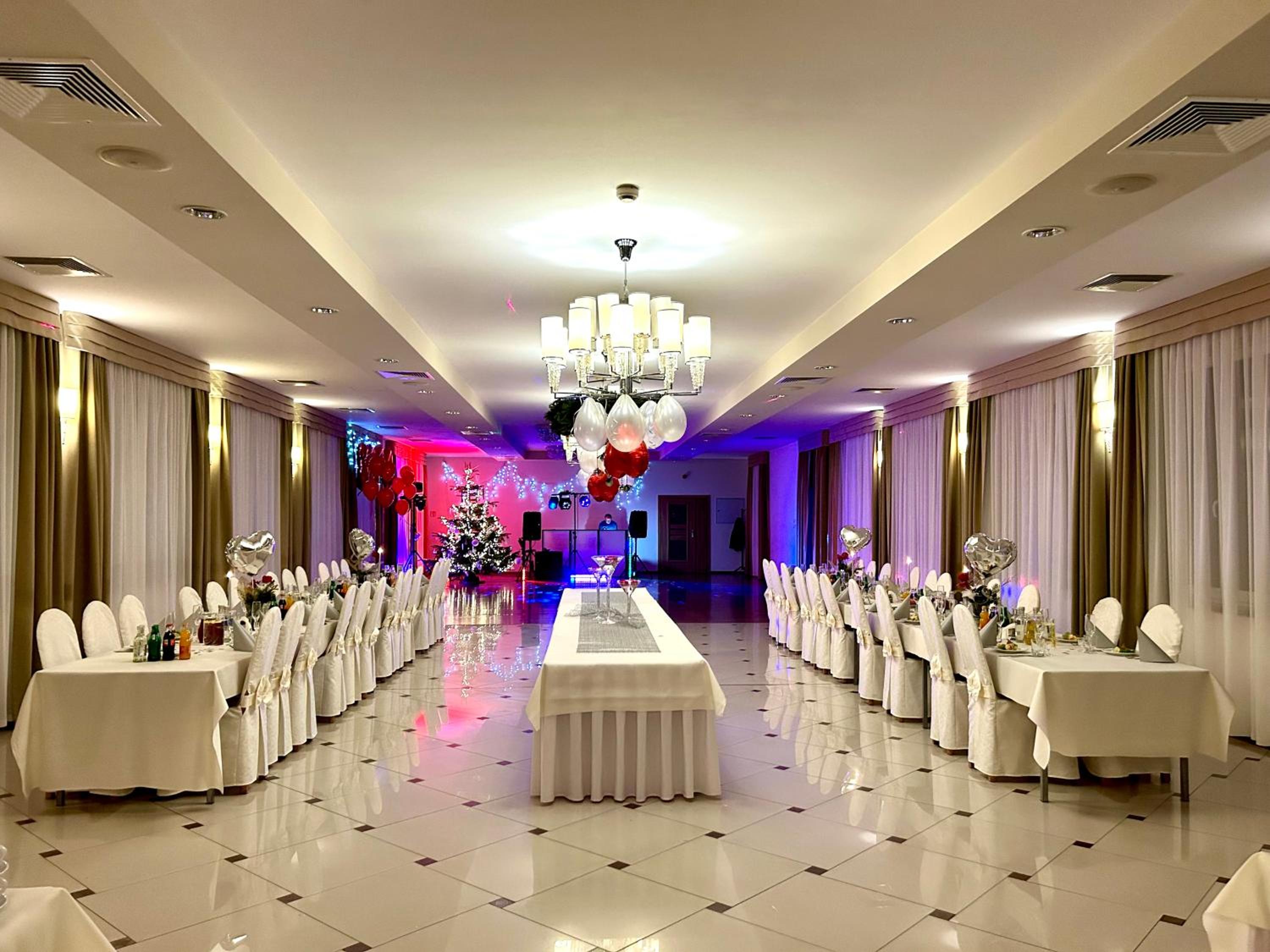 meeting & event spaces