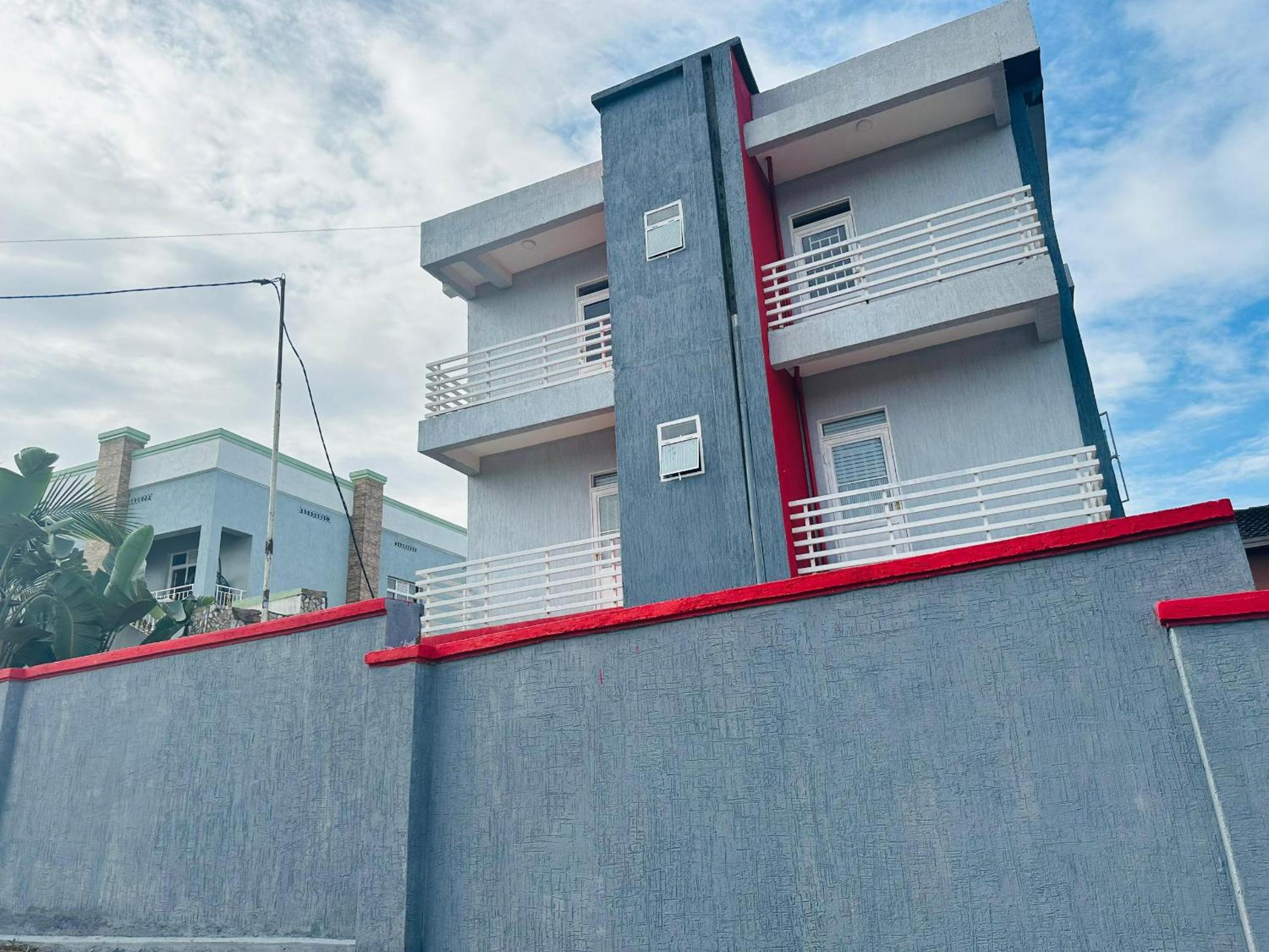Family 3 bedroom Apartment