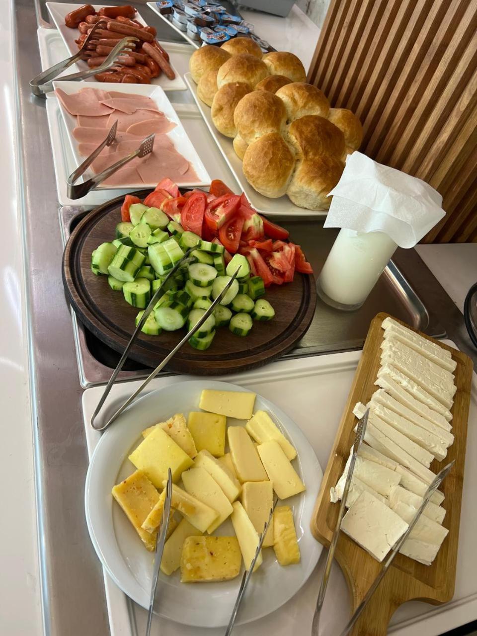 Star Hotel & Restaurant