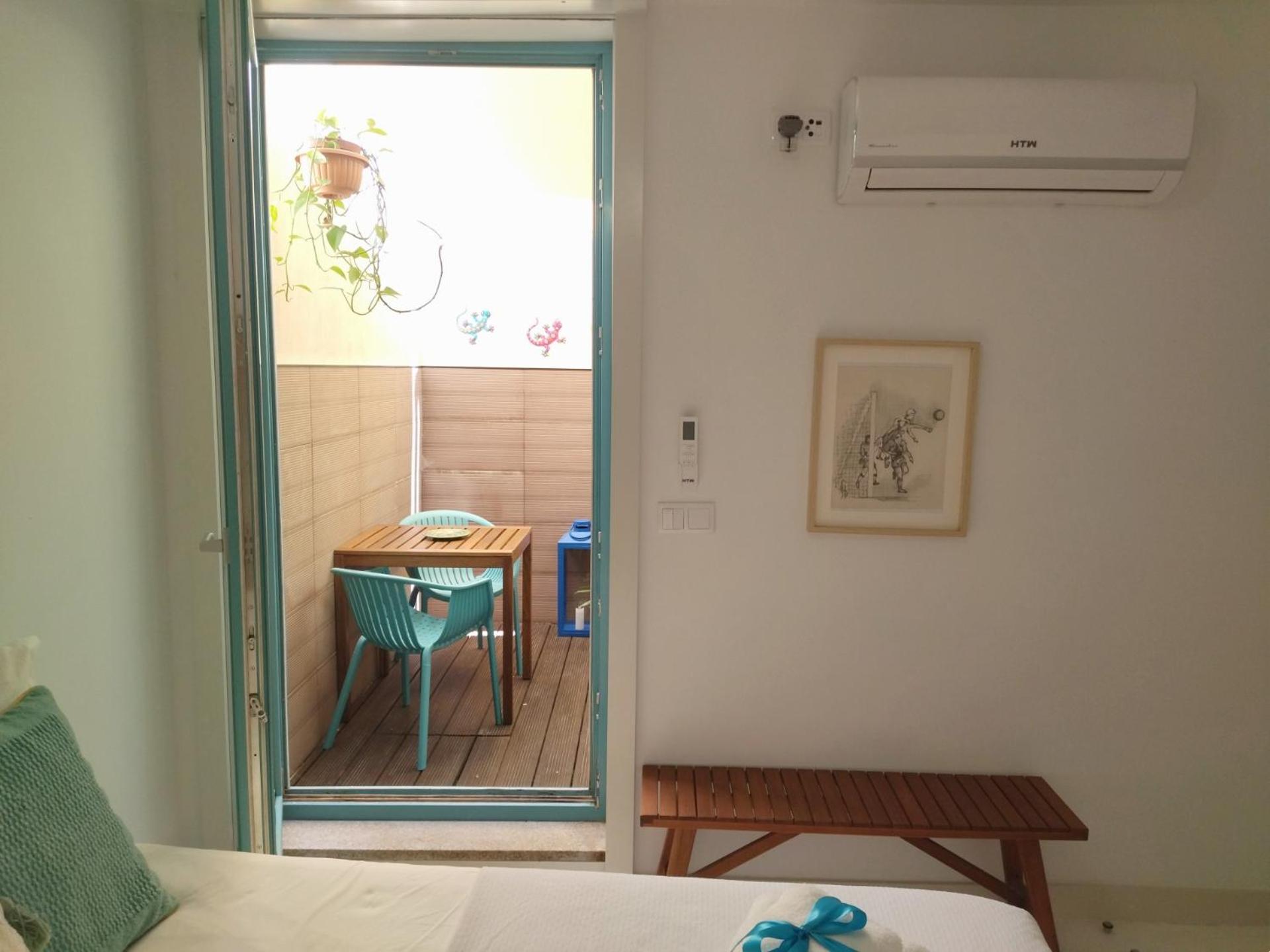 Cais das Pedras Pátio Apartment - with washer and dryer machine view 4