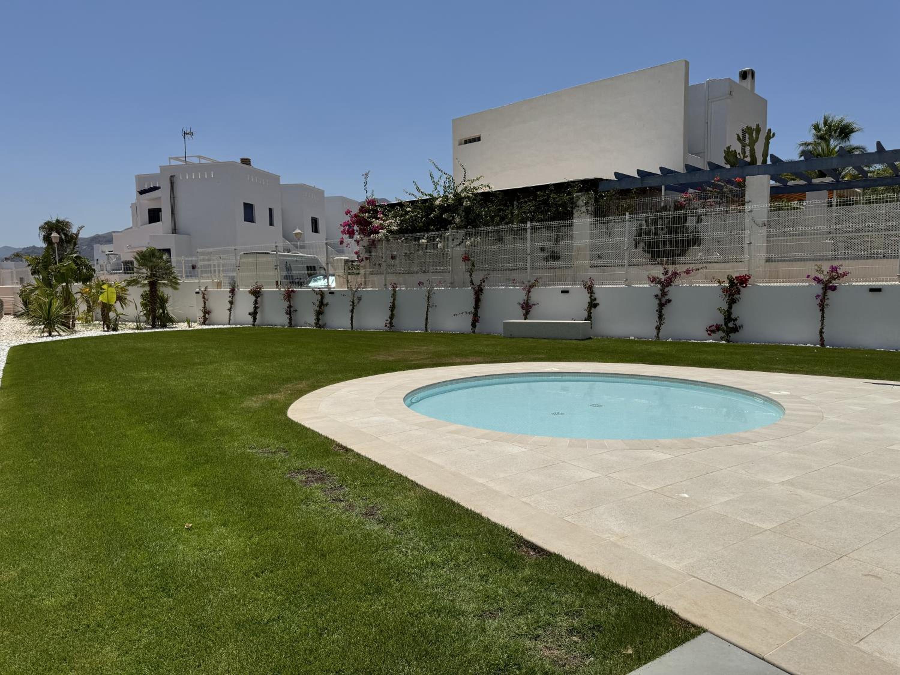 Apartamento con piscina frente al mar en Mojácar playa para familias y parejas de más de 30 años photo 2