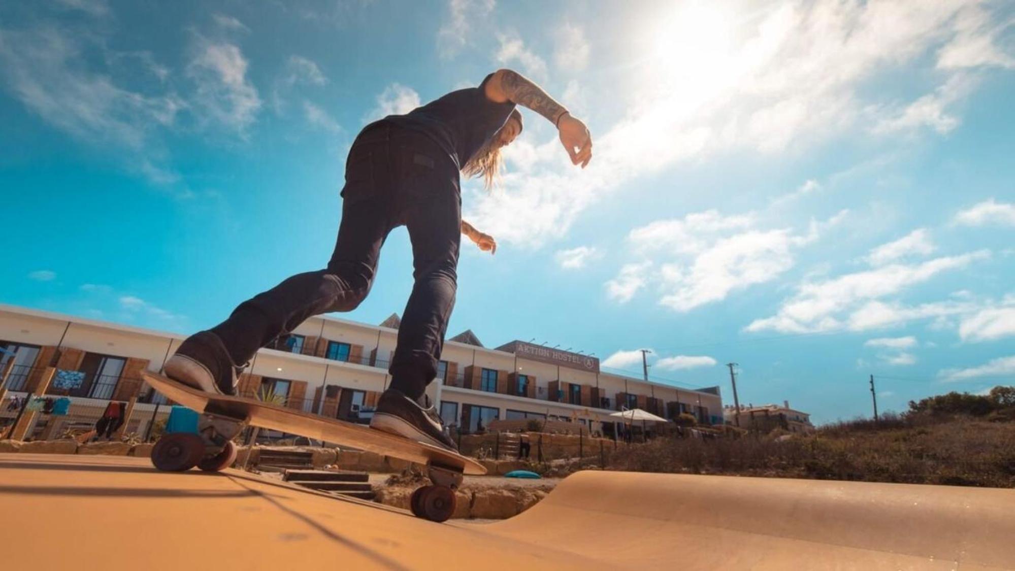 WOT Ericeira Surf Social