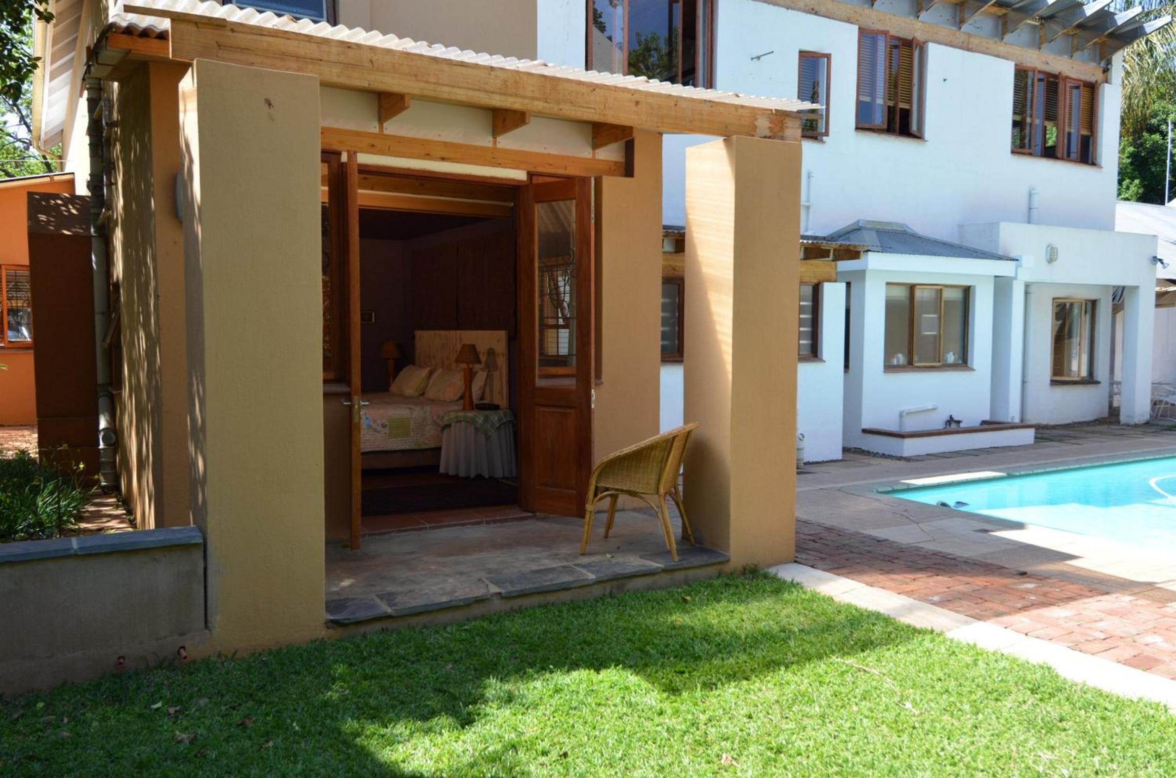 Bed & Breakfast in Hatfield view 4