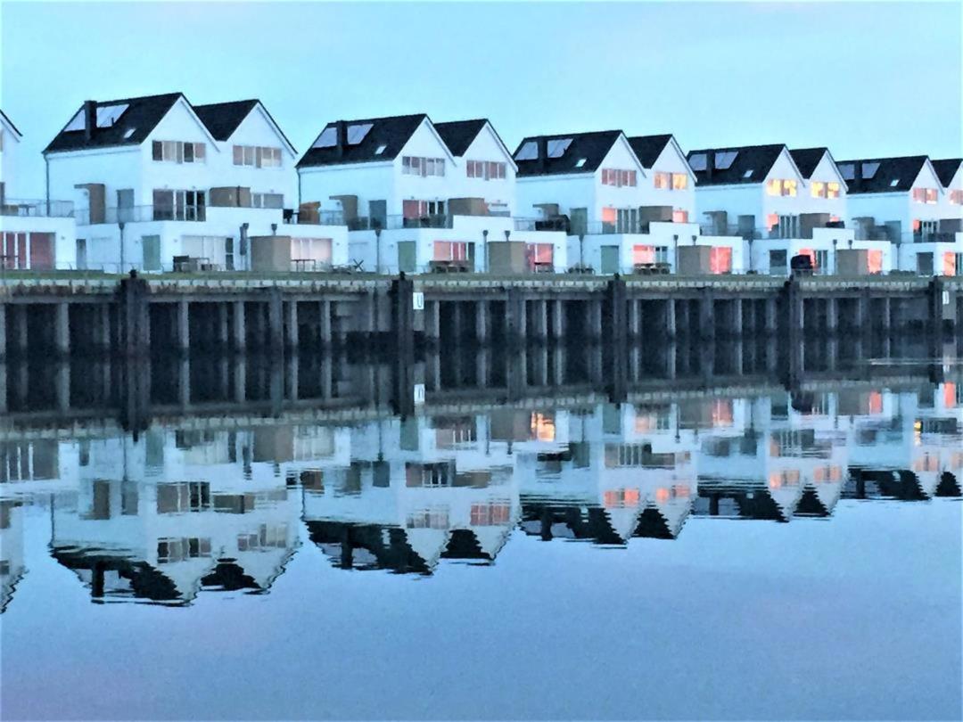 Maisonette Fewo Kapteins Lounge by Seeblick Ferien ORO, Rundum Wasser, 6Pers, Sauna, Kamin view 3