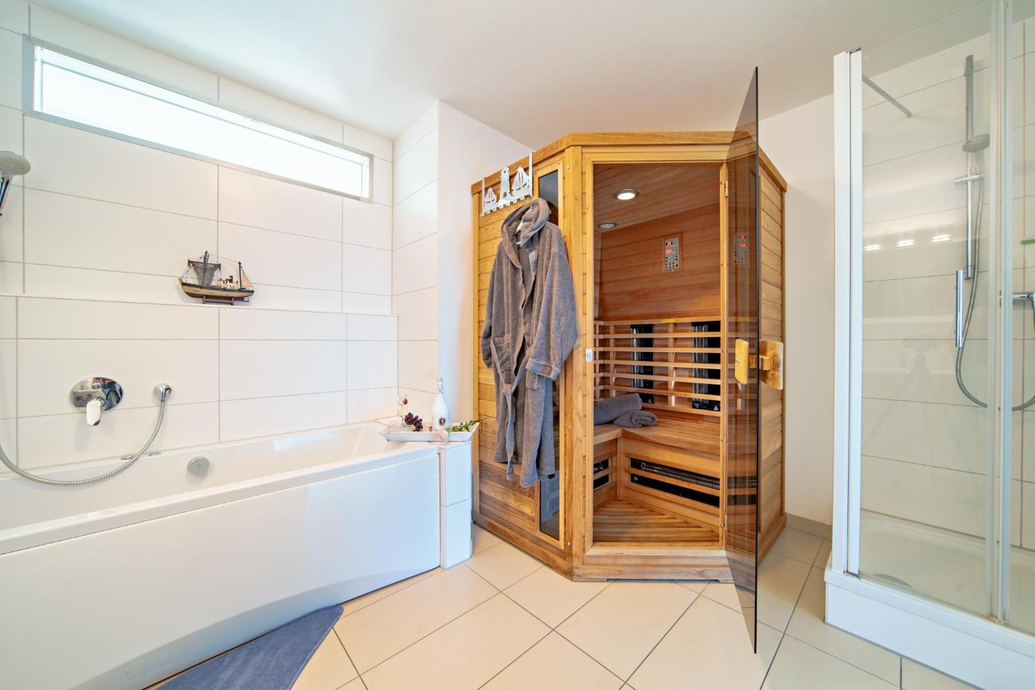 3-Zi-Fewo Brigantine 33 by Seeblick Ferien ORO, Wasserblick,Sauna