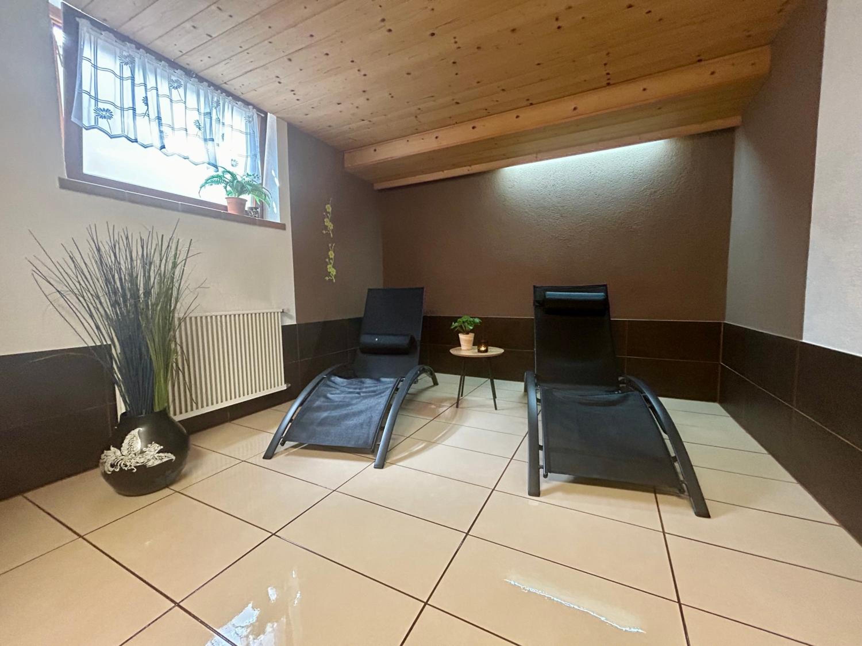 WOLF RETREAT Apartments im Lechtal davor Appartementhaus Michaela
