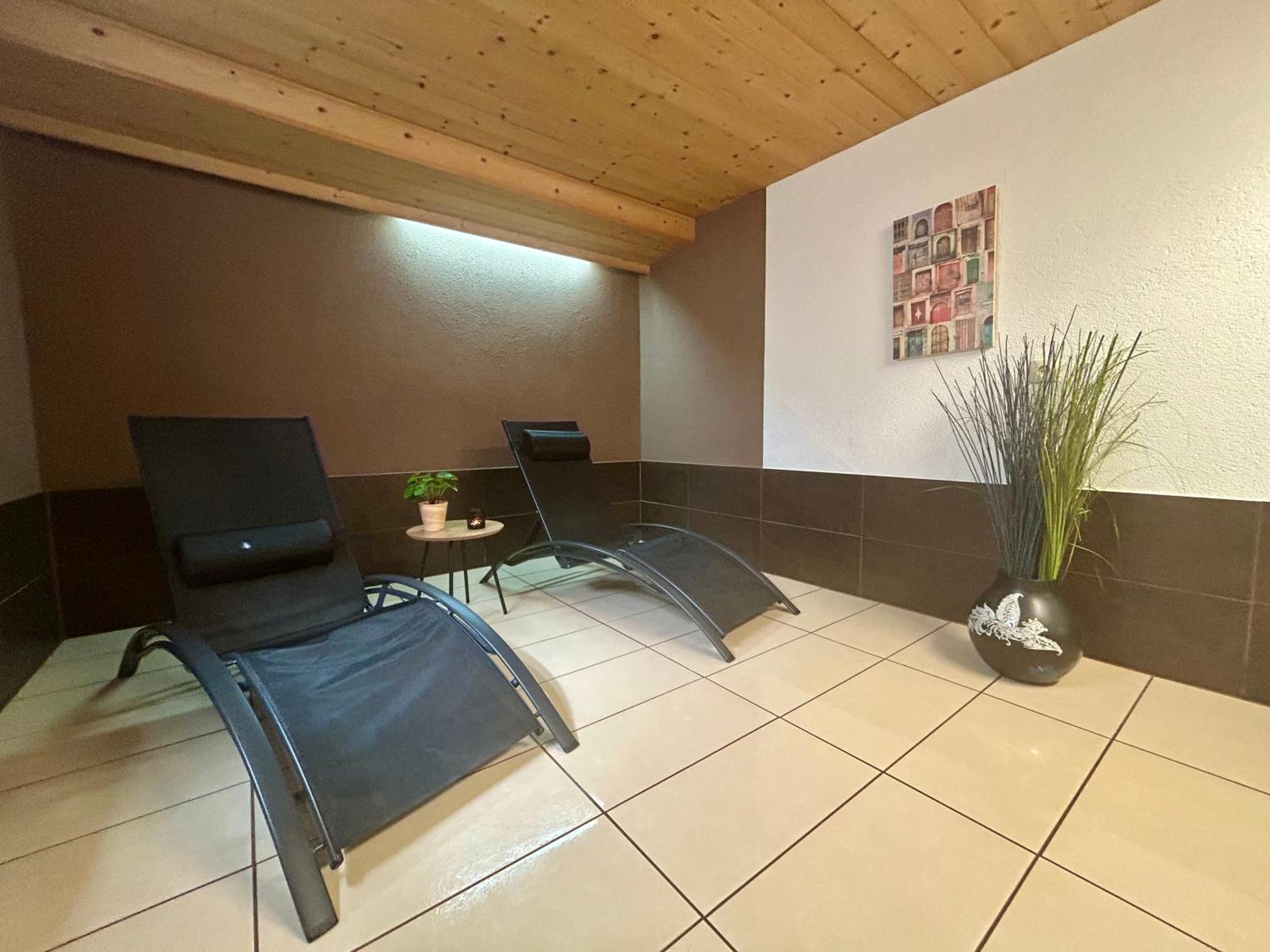WOLF RETREAT Apartments im Lechtal davor Appartementhaus Michaela