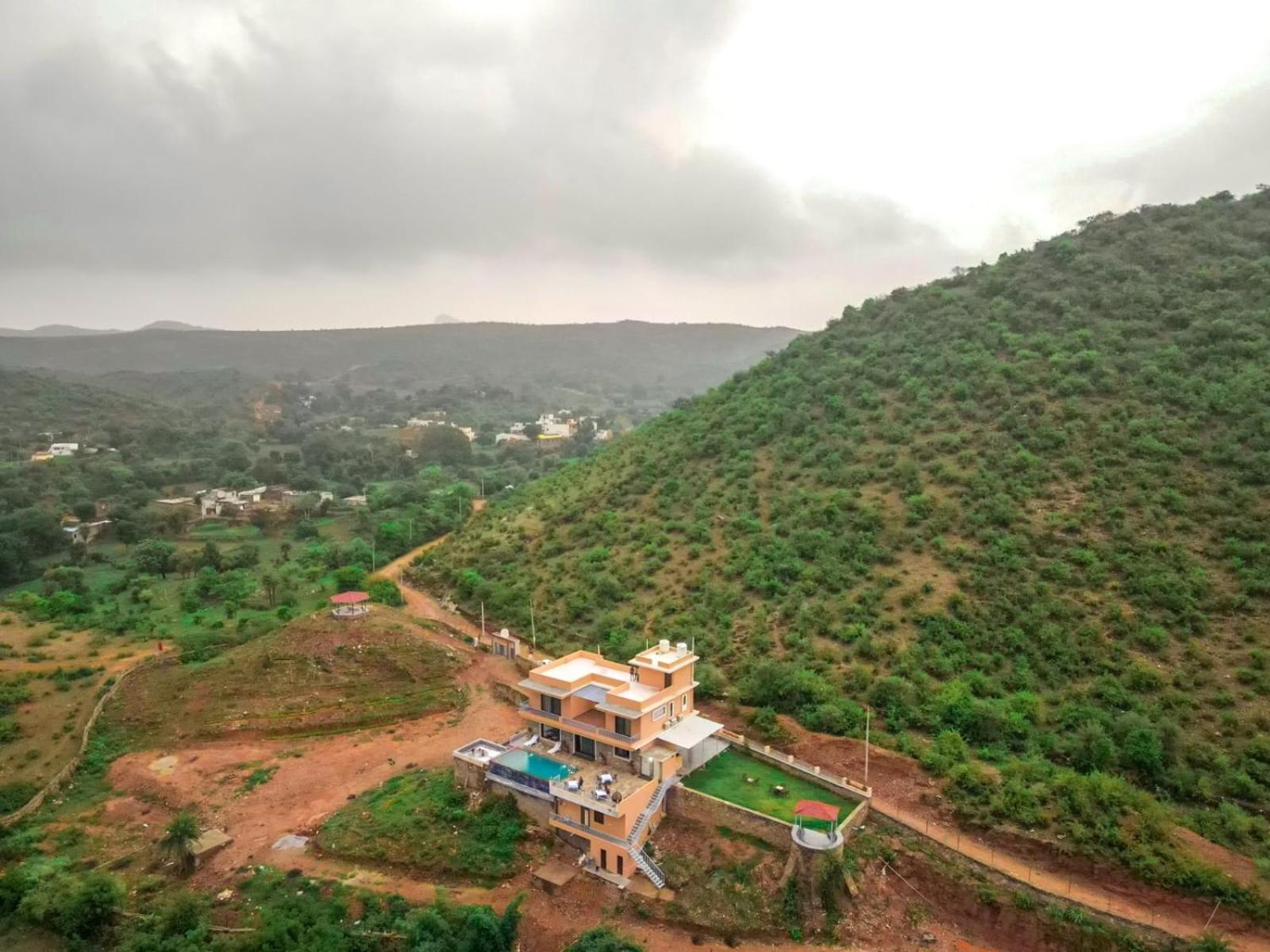 Villa Nature Nest view 4