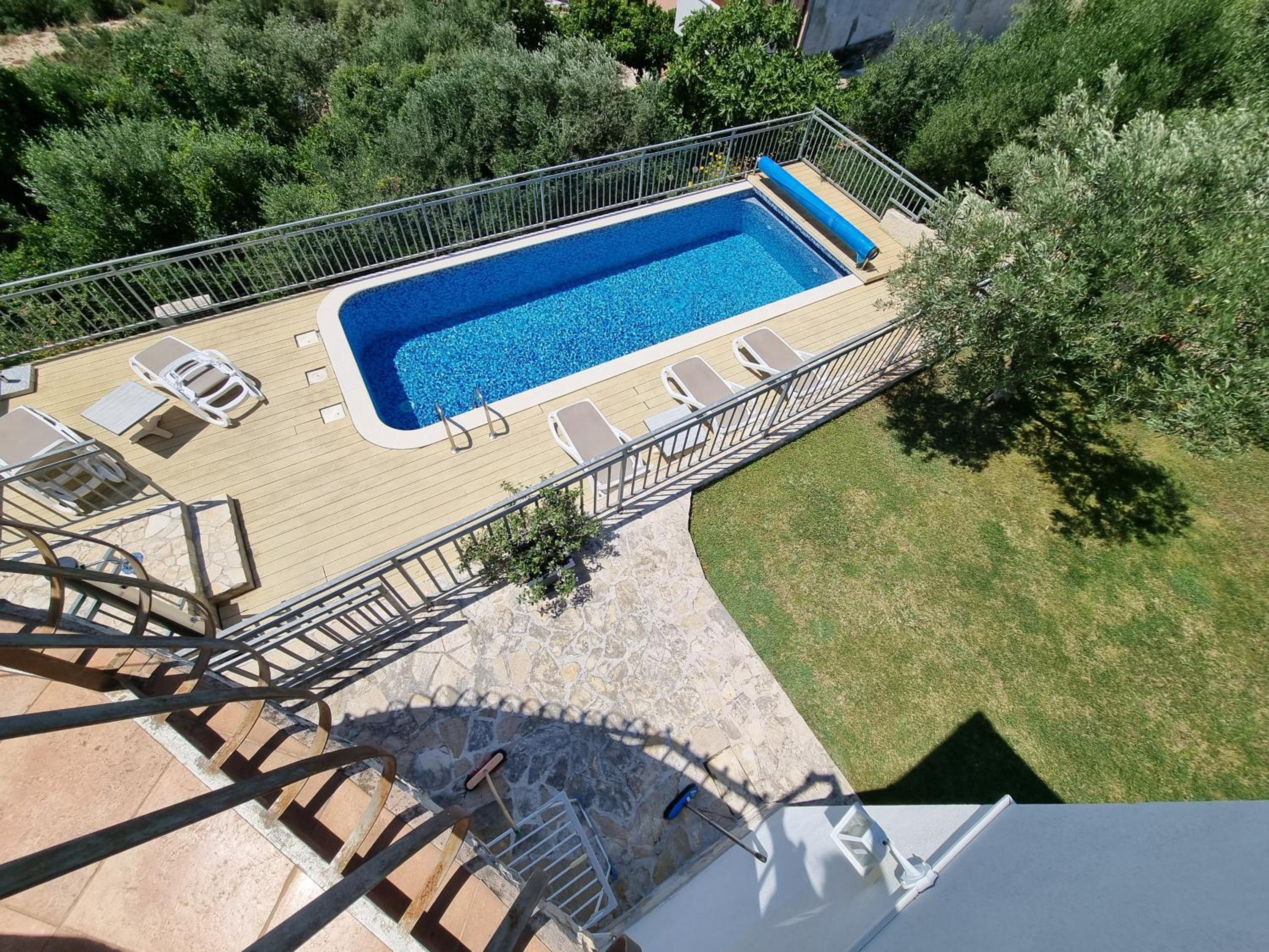Villa with heated pool, Trogir view 2