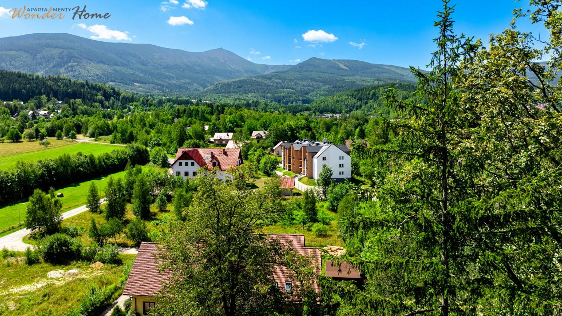 Wonder Home - Apartamenty w malowniczej okolicy, z balkonami i widokiem na góry
