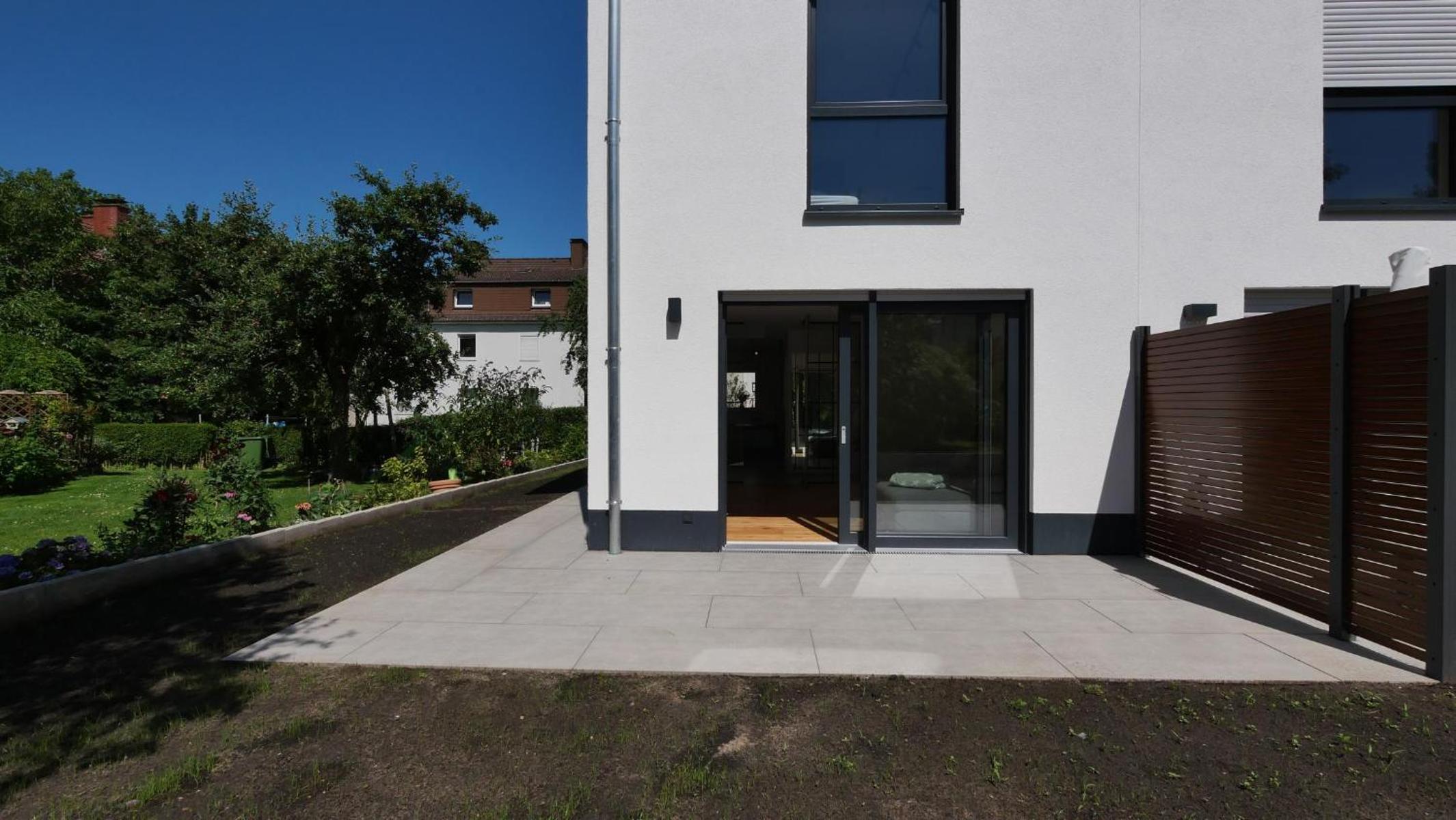 Eleganter Neubau-Luxus in Paderborn & stilvoller Rückzugsort für bis zu 9 Gäste