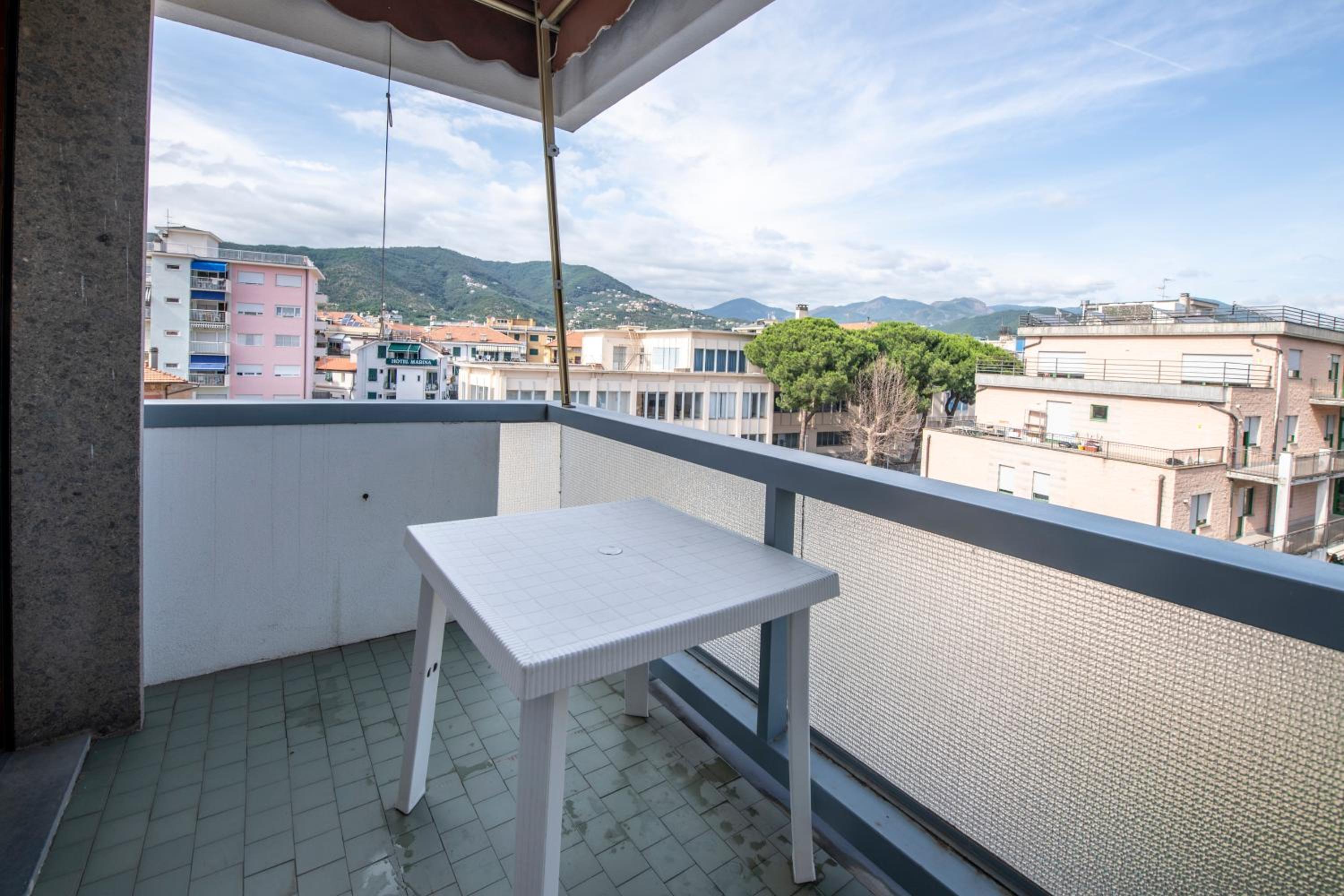 279- Casa Maria Grazia, nel centro di Sestri, 10 minuti a piedi dalla Baia del Silenzio view 4