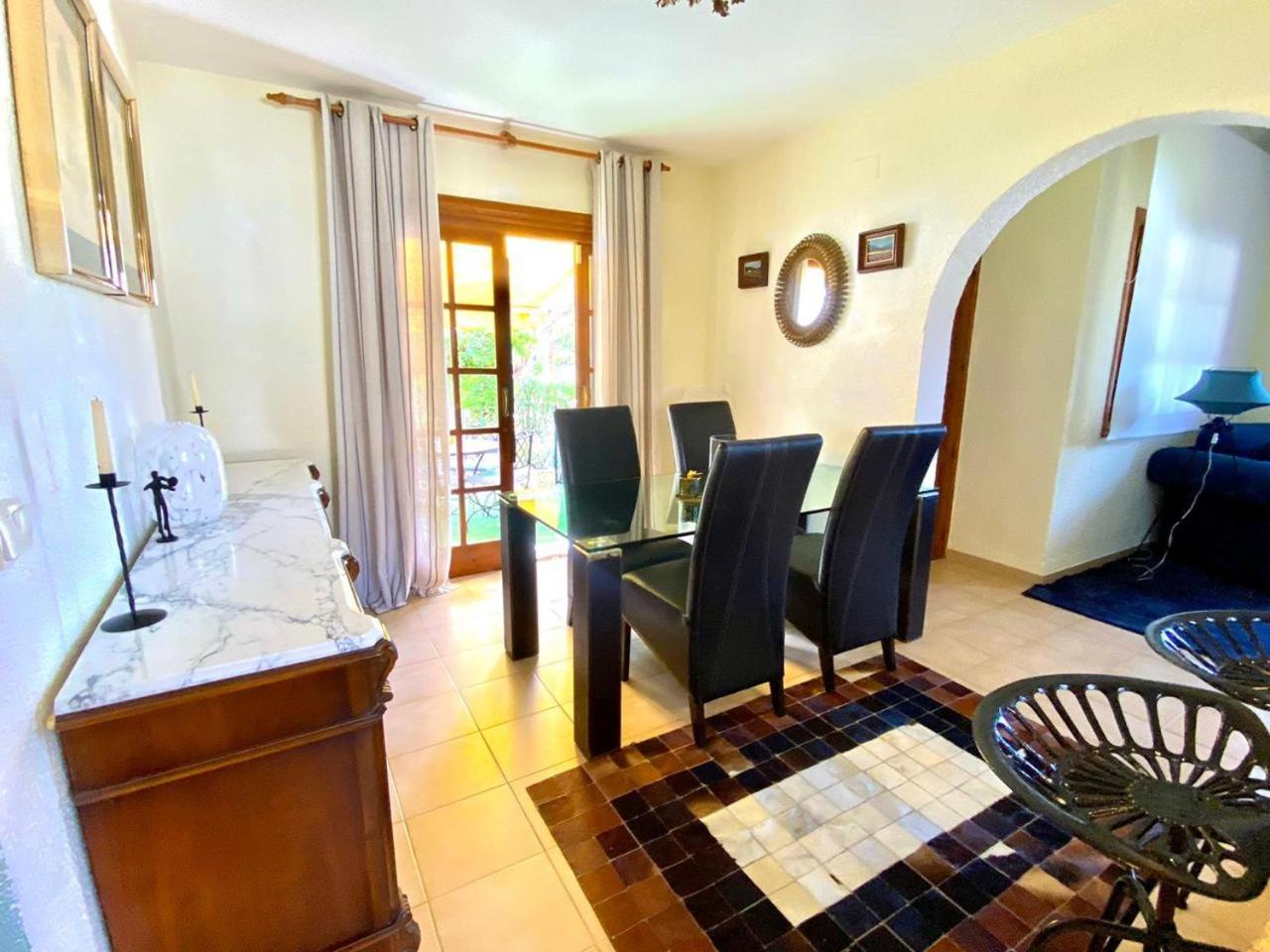 Sunset Villa