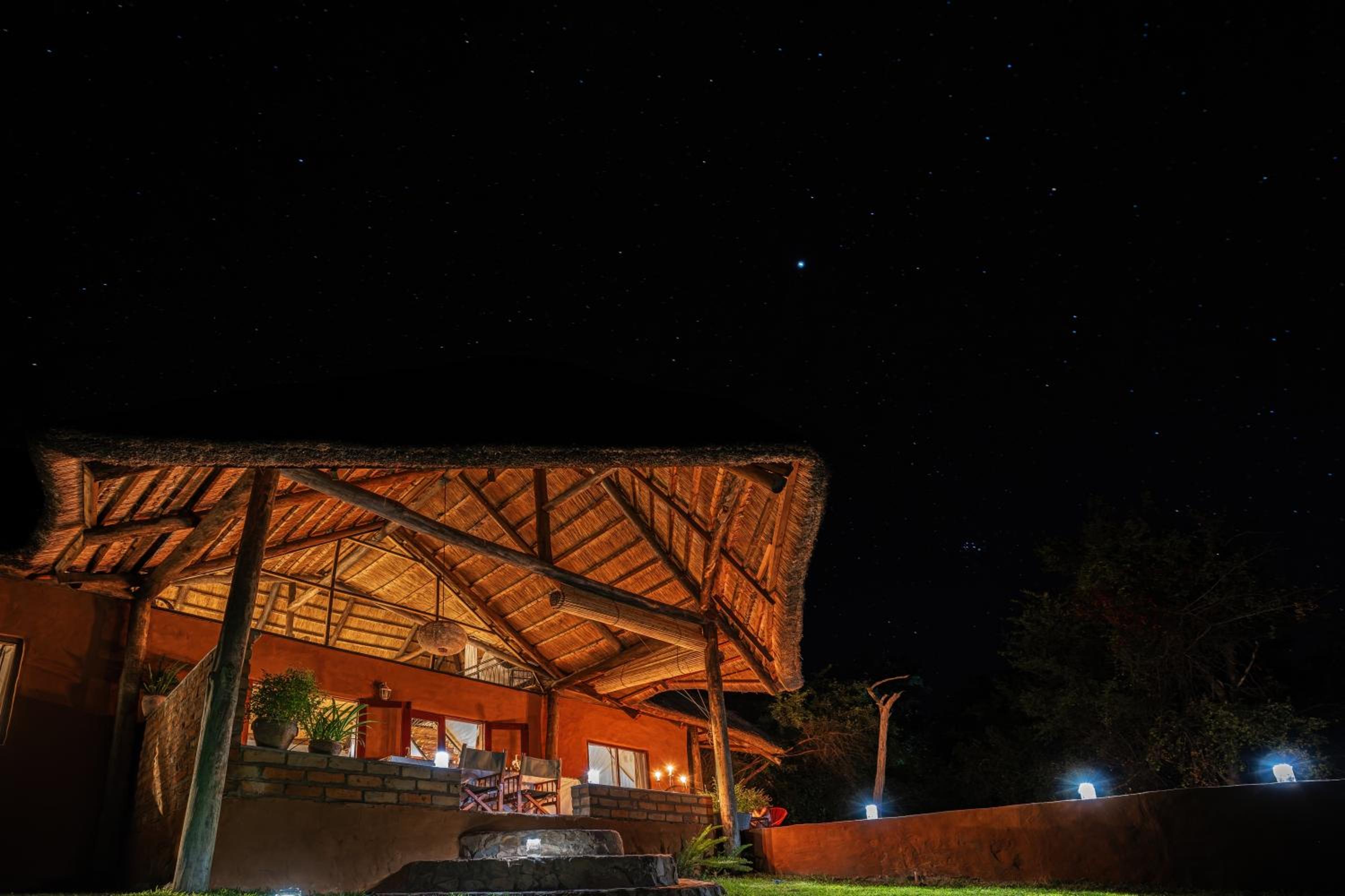 Chundukwa River Lodge - Self Catering House view 5