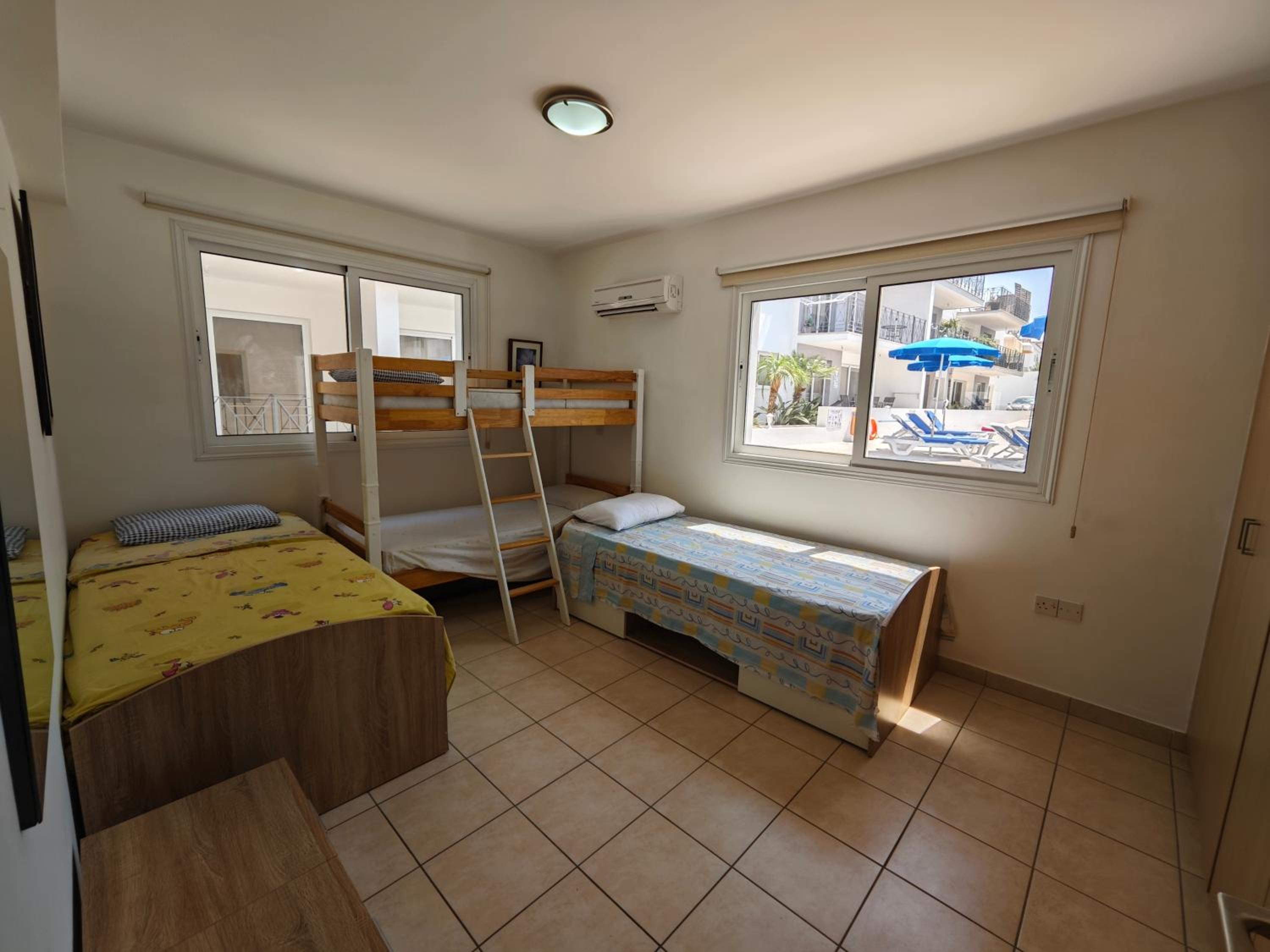 Varnava Gardens apartment 10