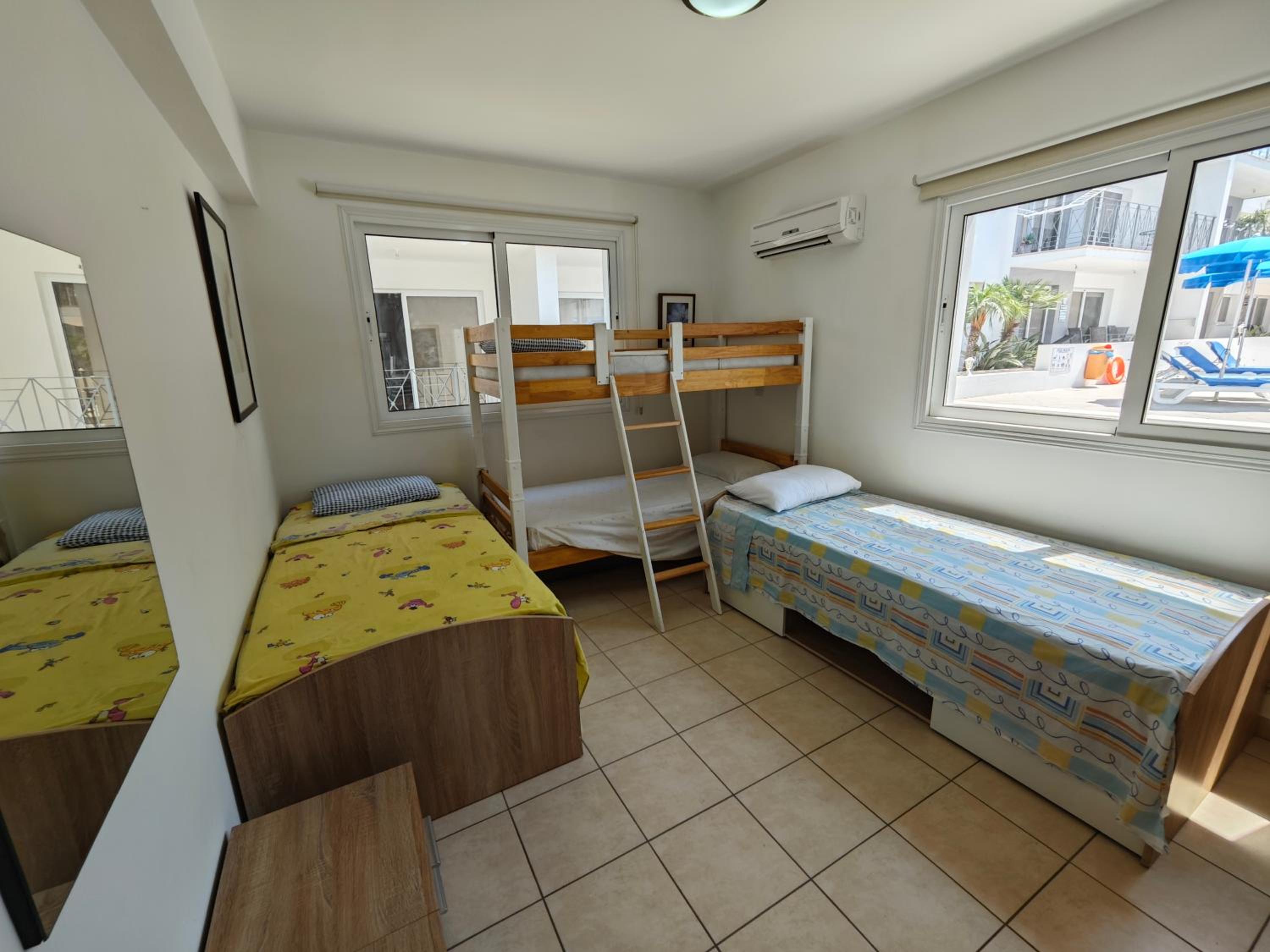 Varnava Gardens apartment 10
