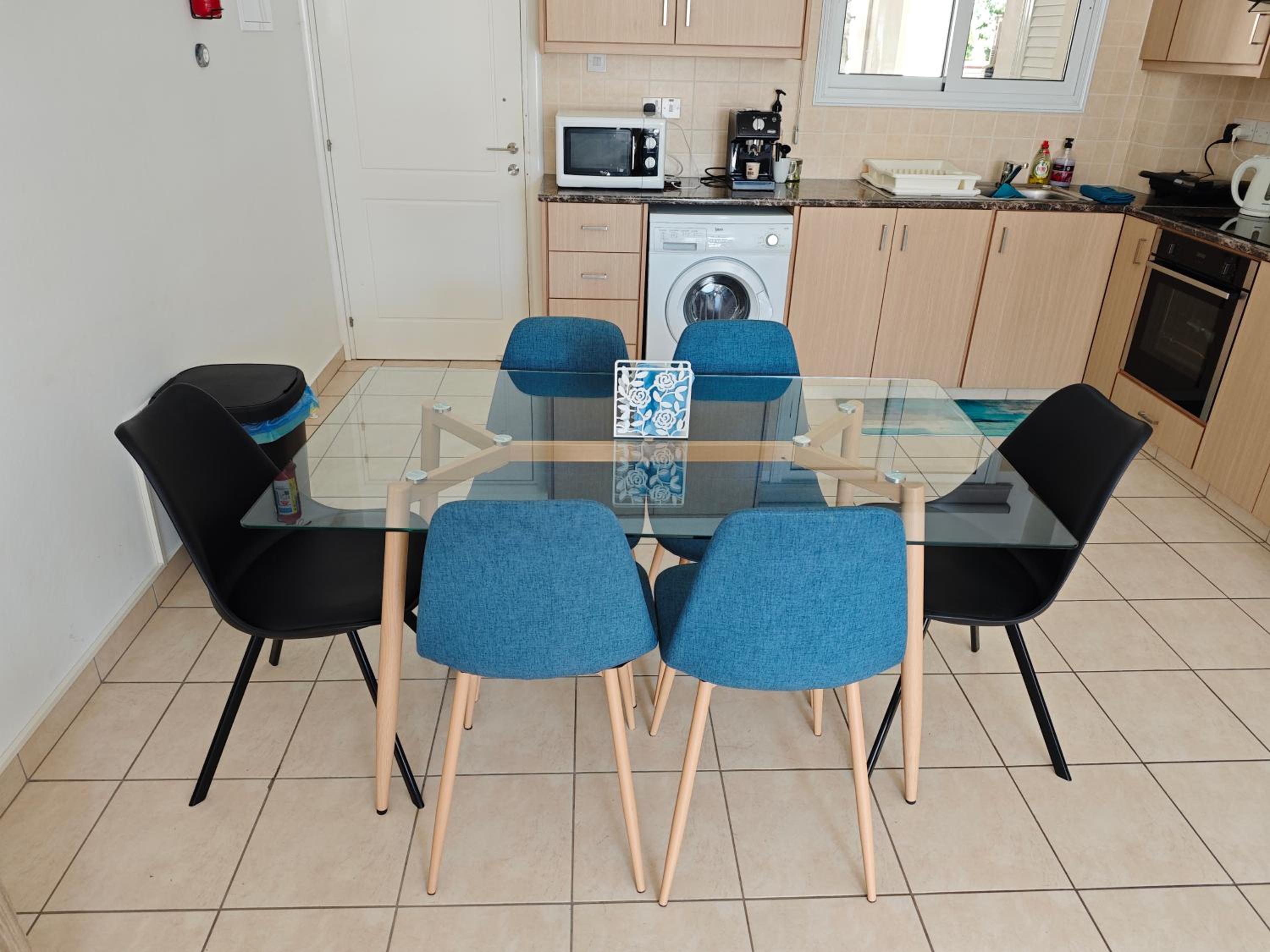 Varnava Gardens apartment 10