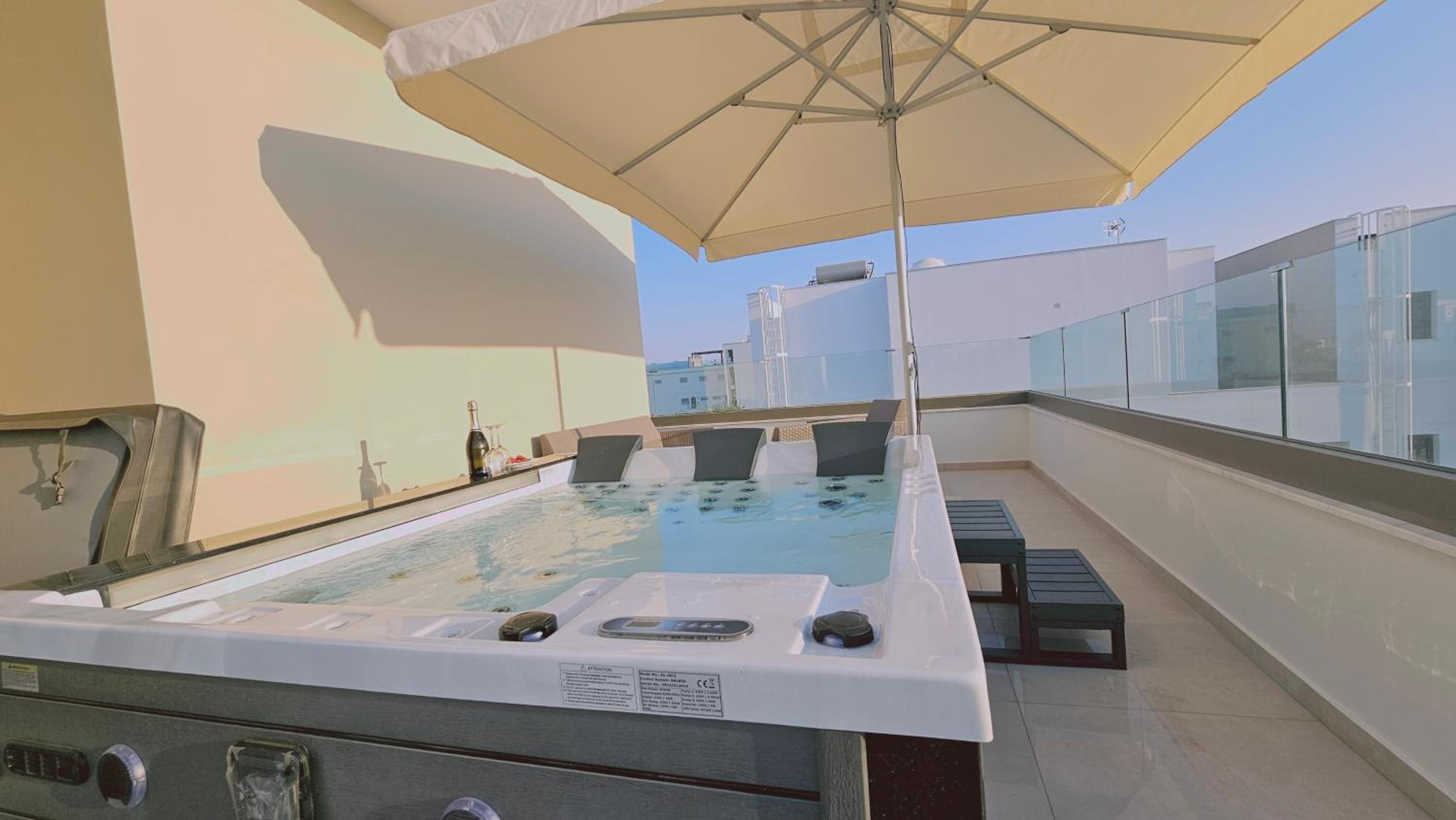 STAY Oasis Luxury Villas