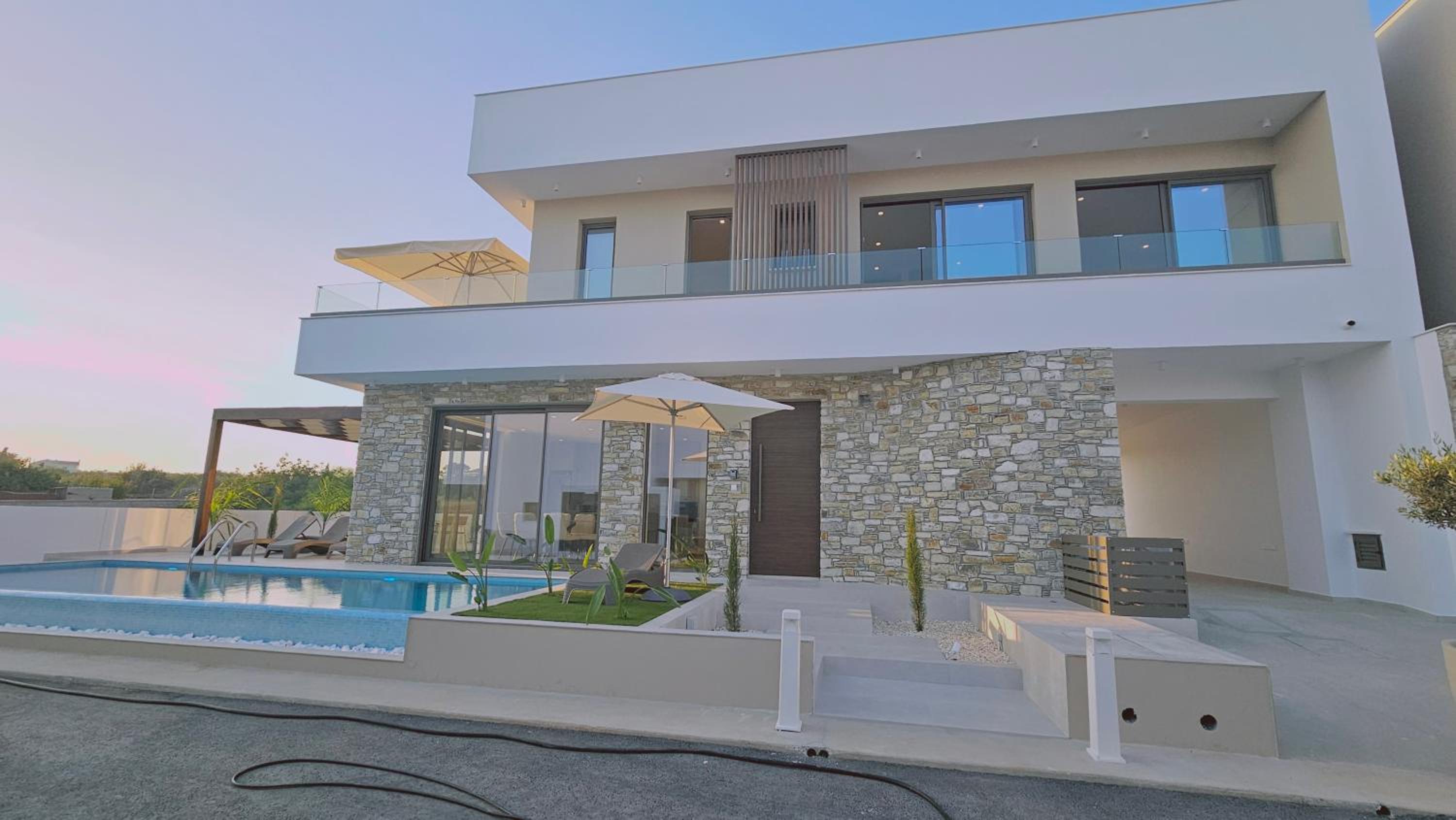 STAY Oasis Luxury Villas