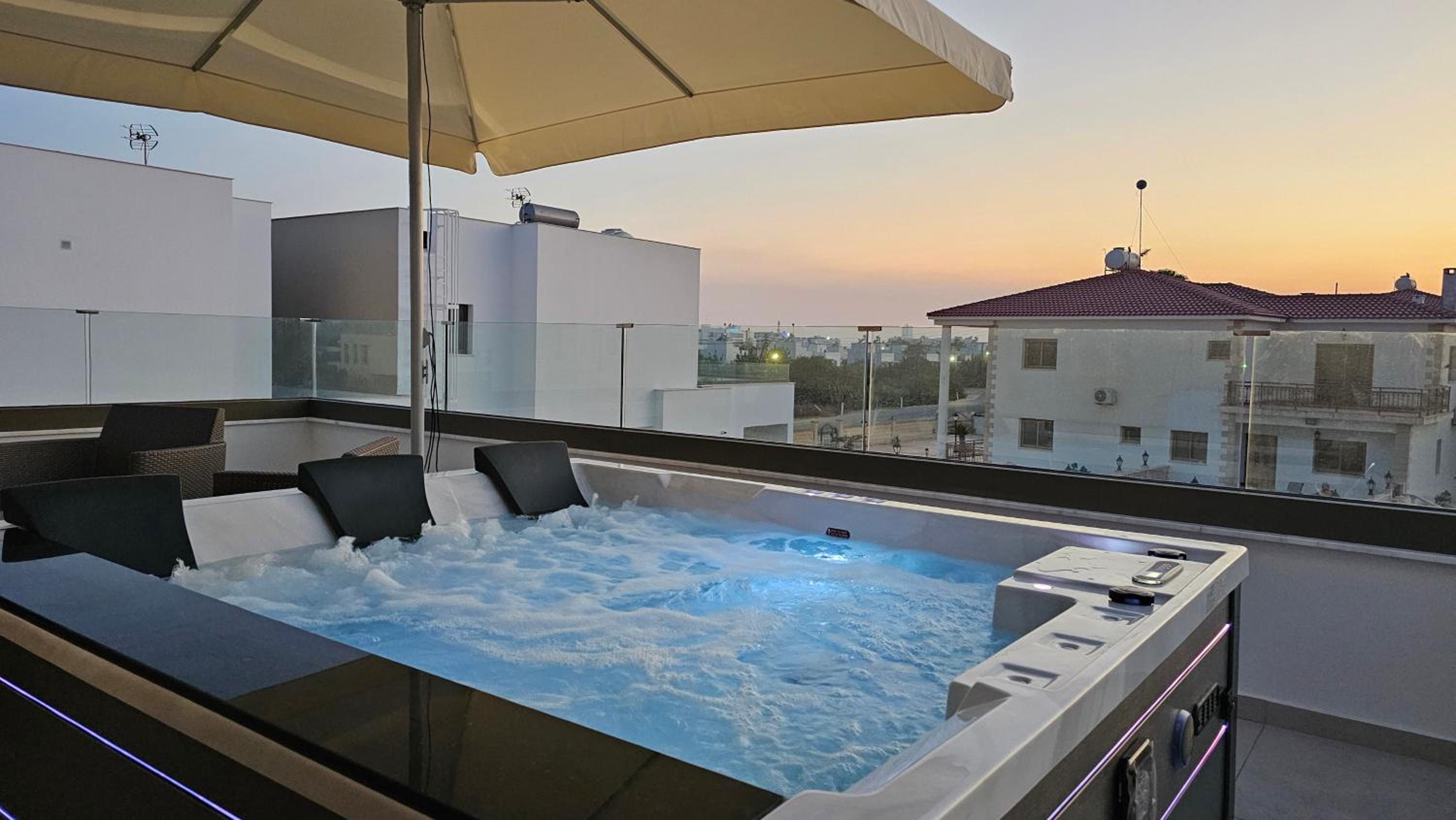 STAY Oasis Luxury Villas