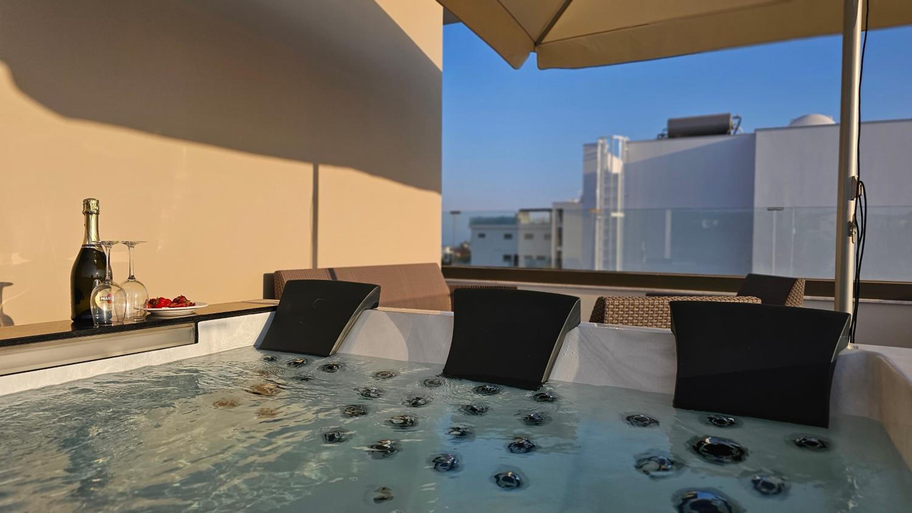 STAY Oasis Luxury Villas