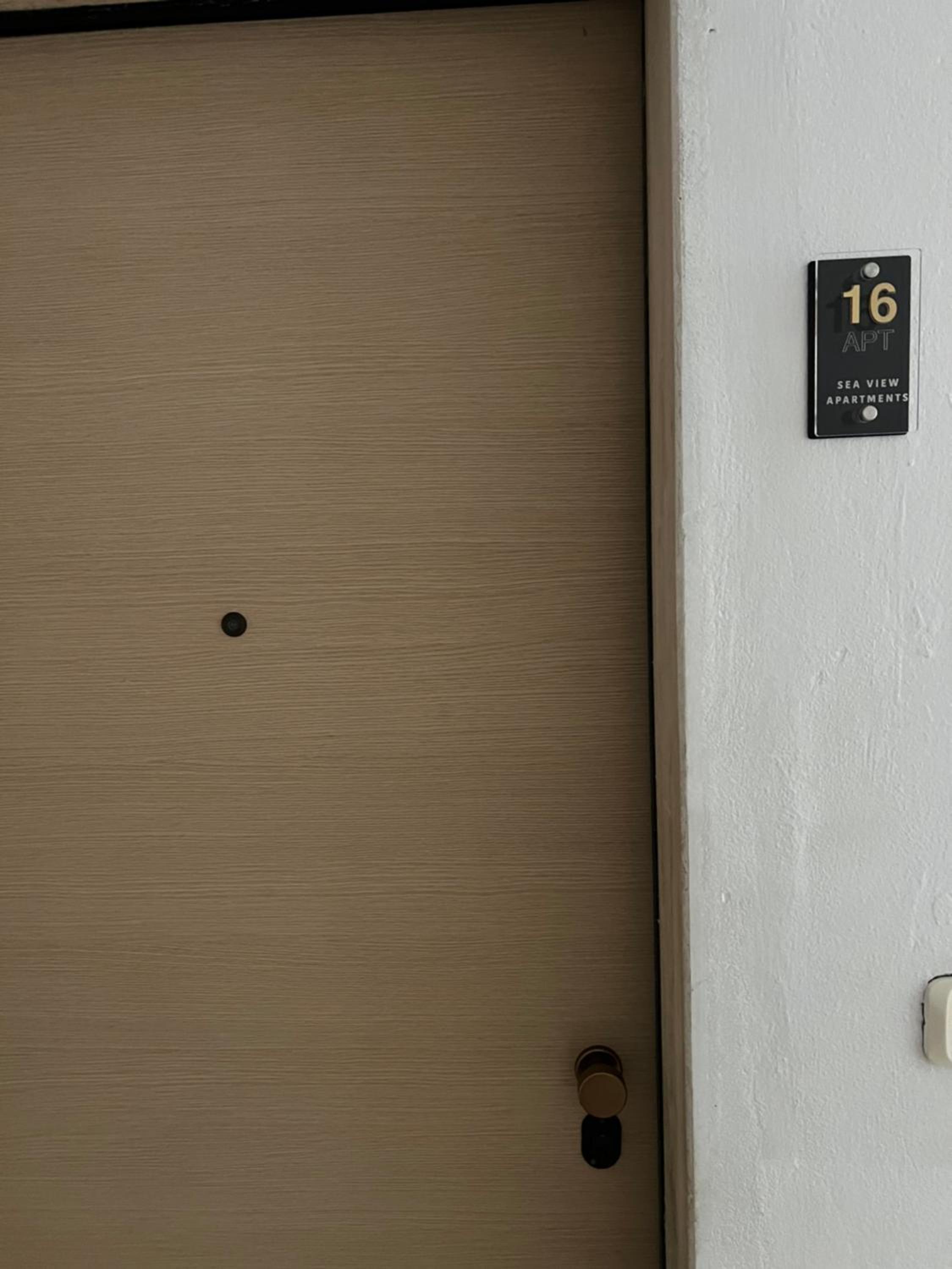 Andi Seaview Apartments
