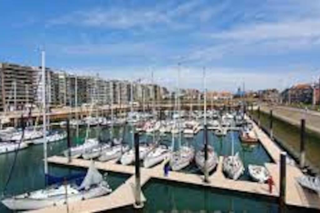 Modern gemeubeld en luxueus ingericht appartement
