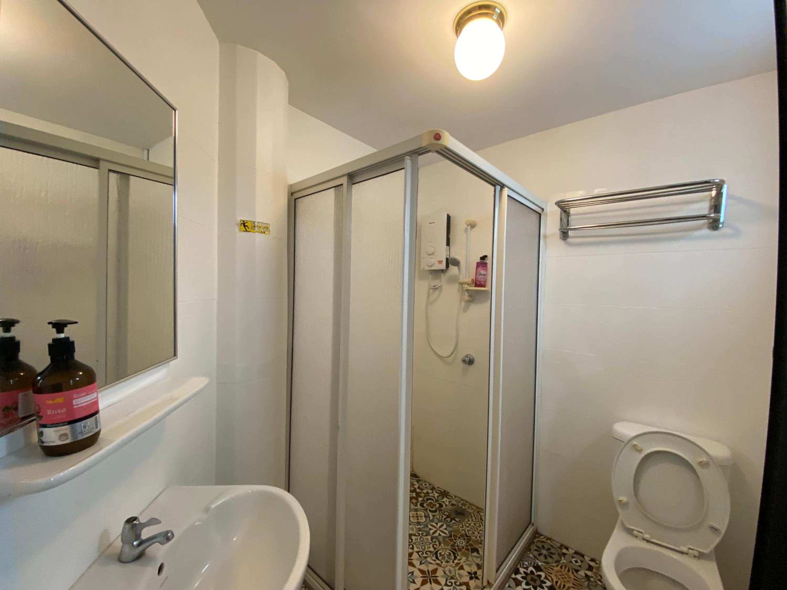Aurora Court Service Apartment — photo 25