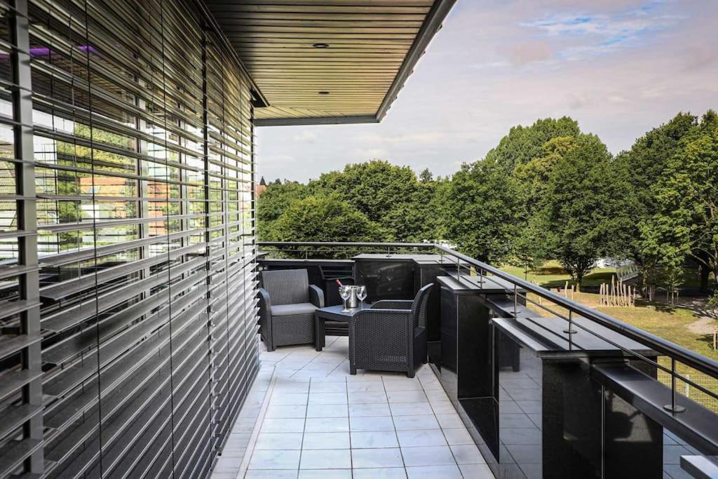 Luxus Penthouse der Superlative über 3 Etagen mit Rooftop Wellness Whirlpool im New York Style