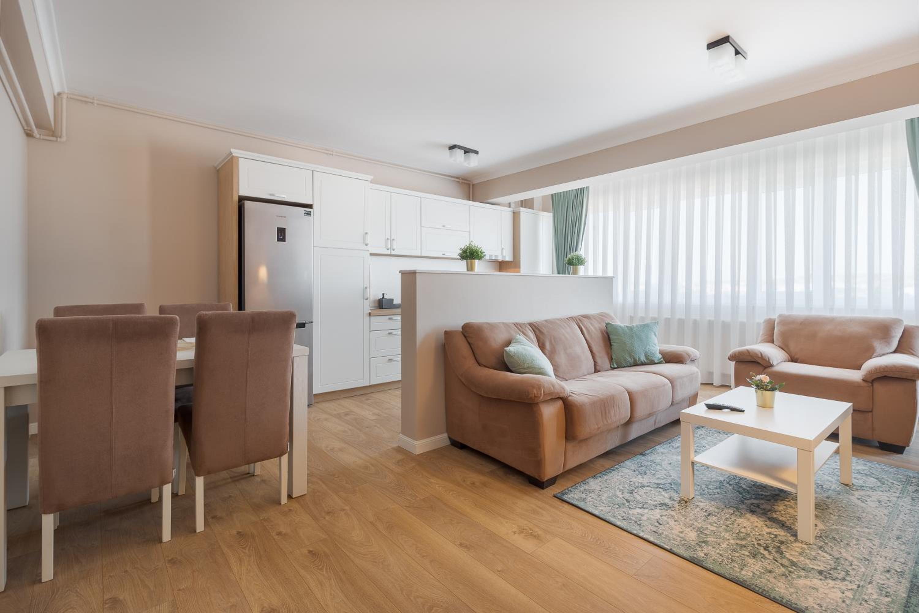 Warm Flat view 5