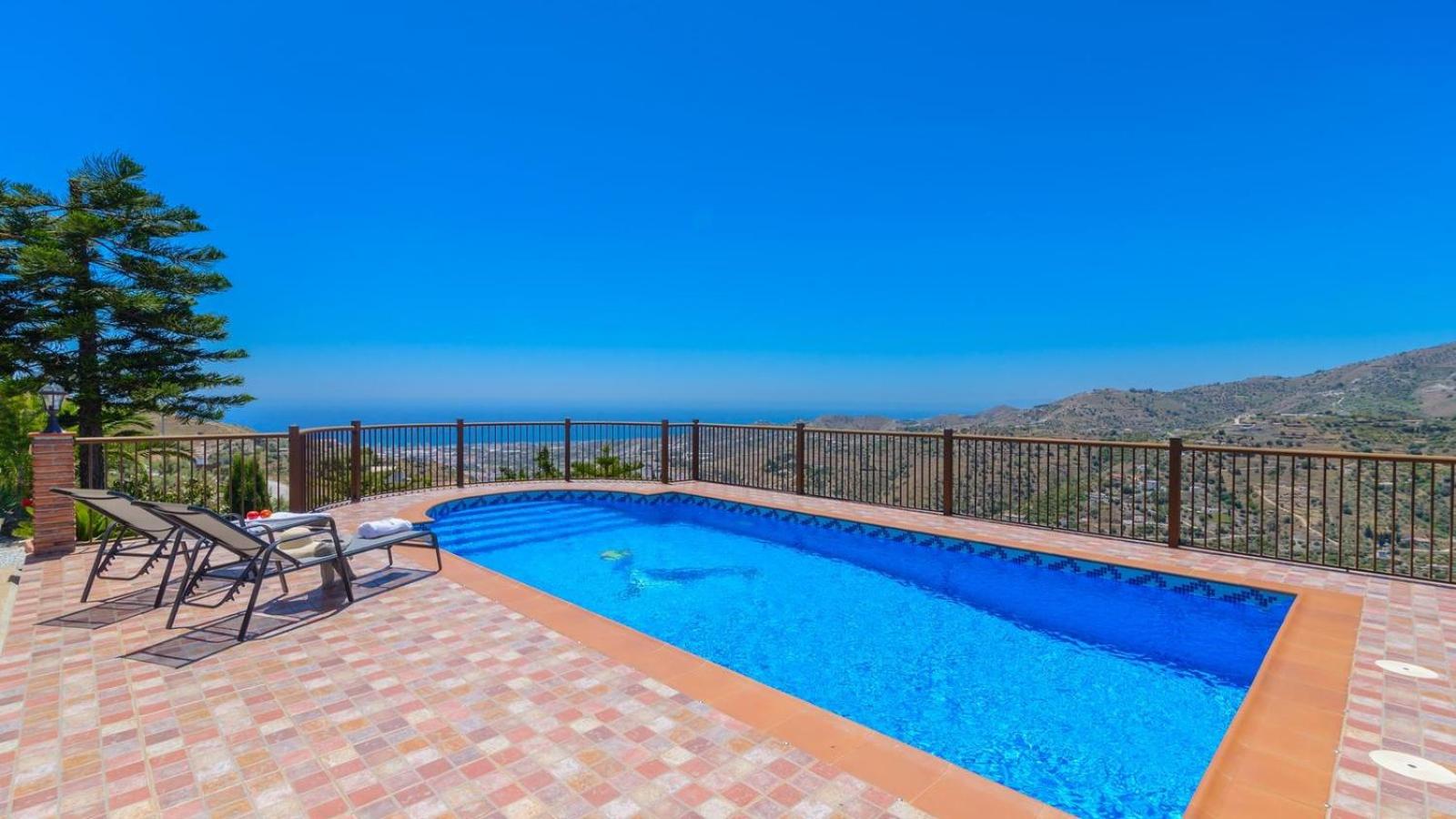 Villa Urdiales I Torrox by Ruralidays photo 4