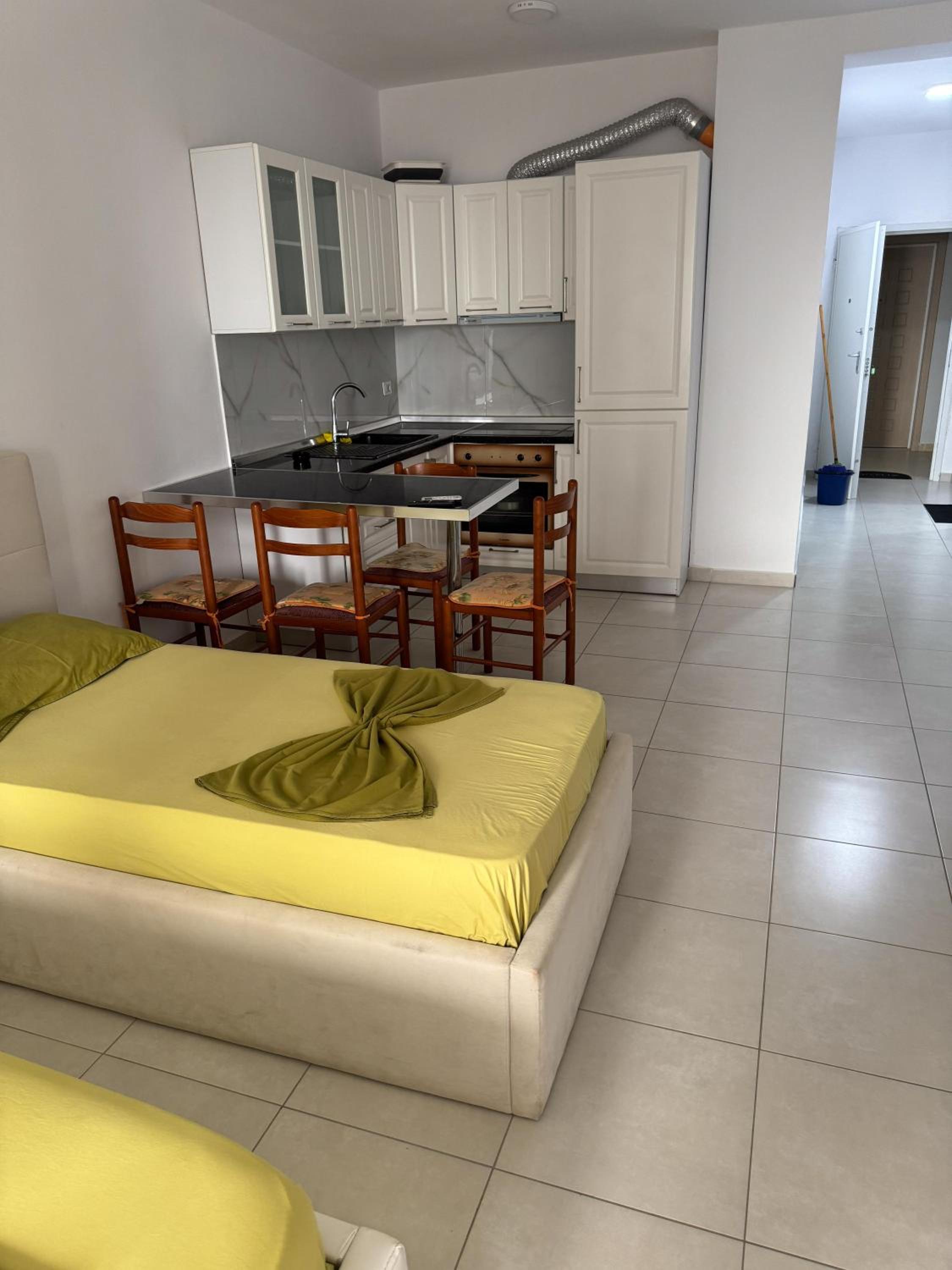 Kapri Apartaments Qerret
