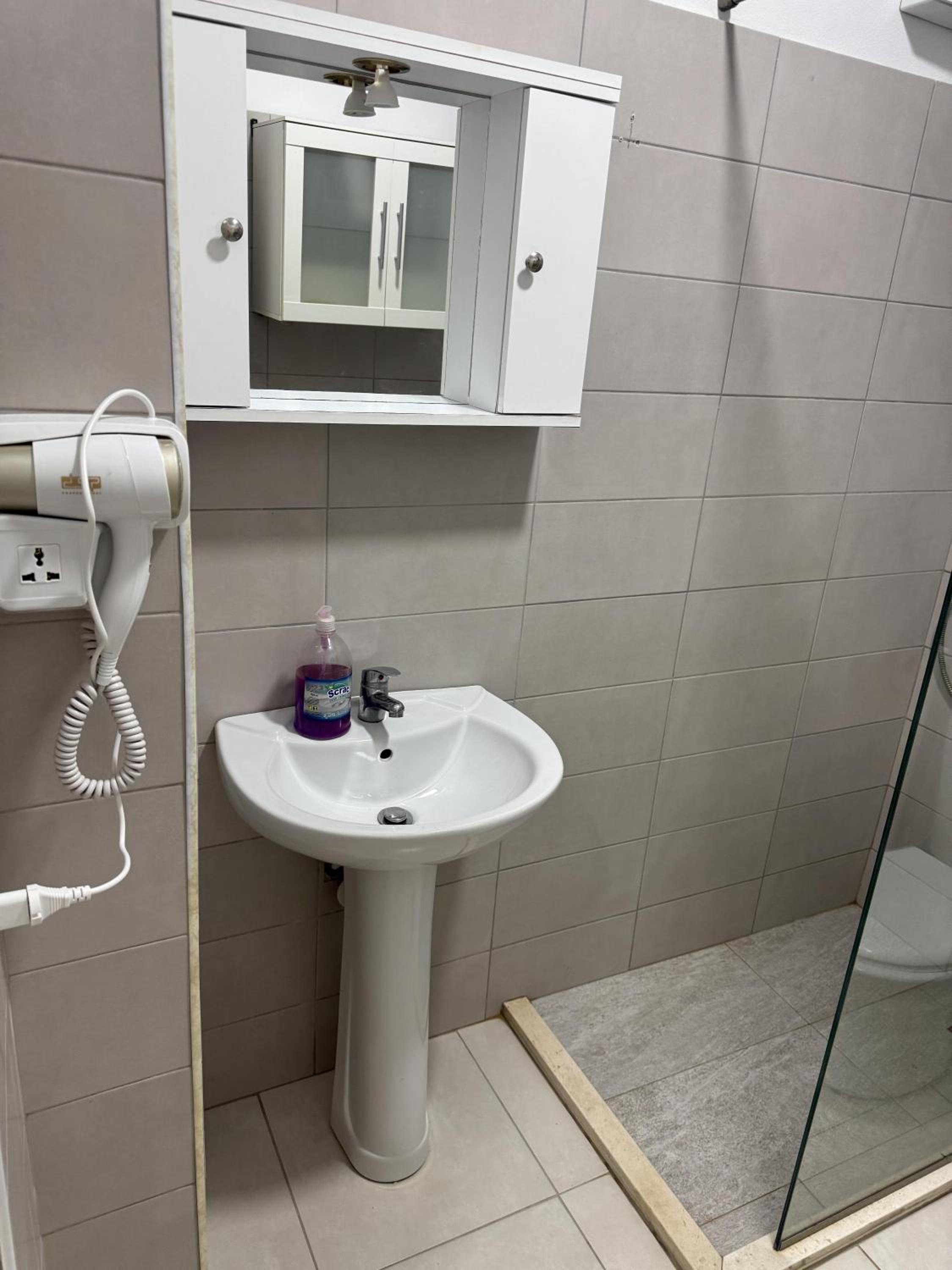 Kapri Apartaments Qerret