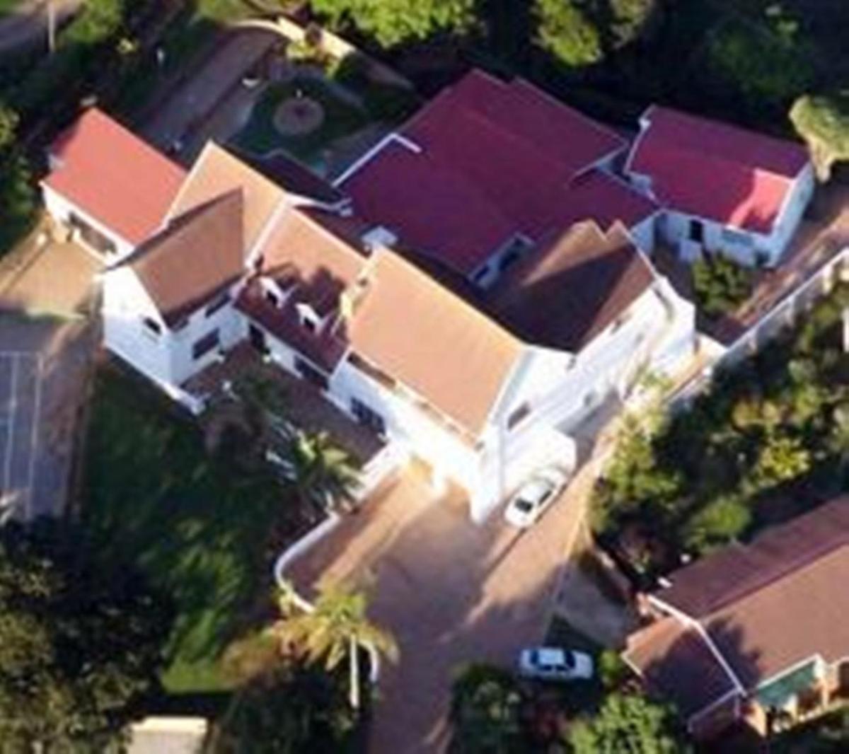 A White House Guest House view 4