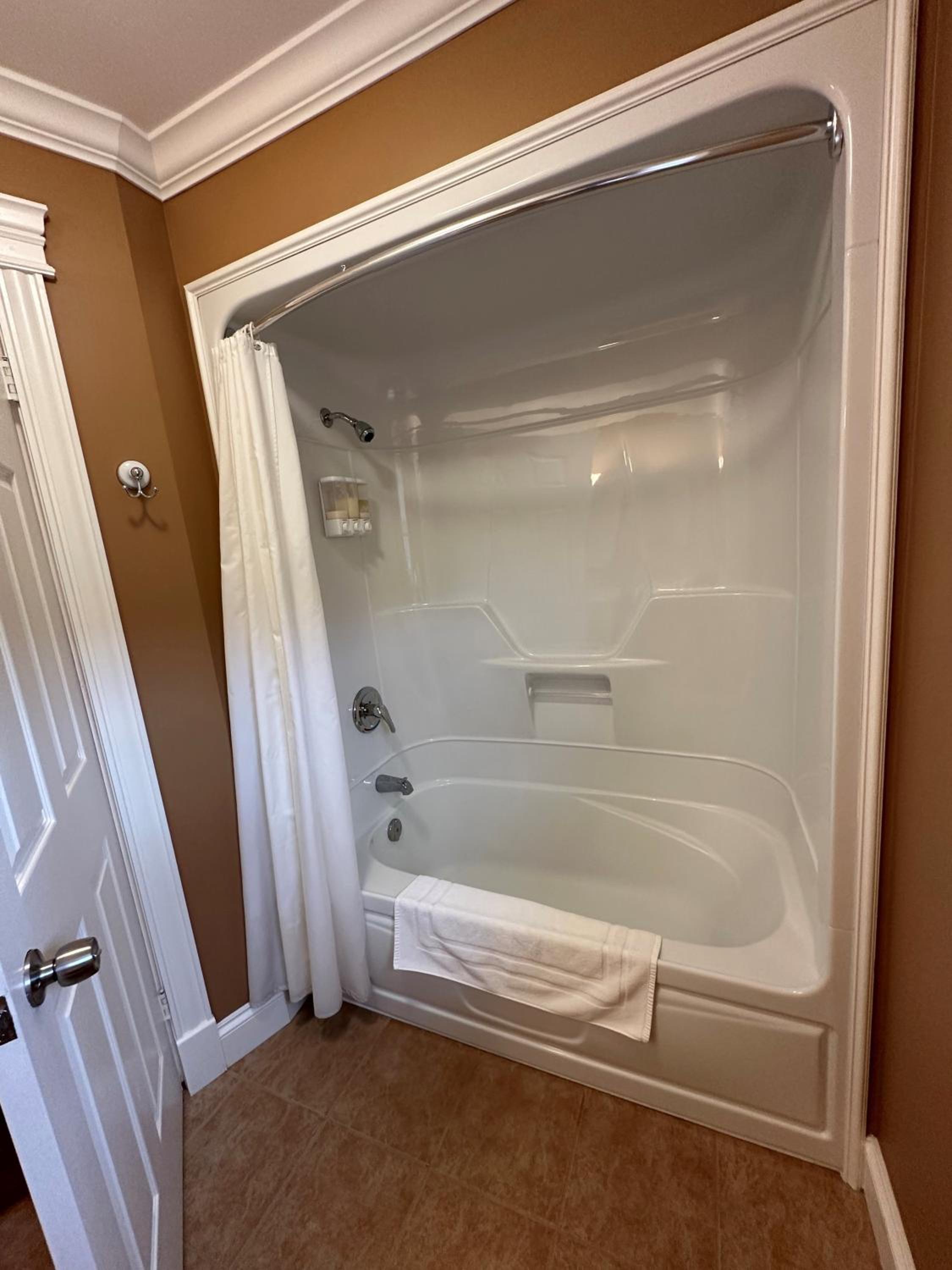 Lancaster Inn B&B