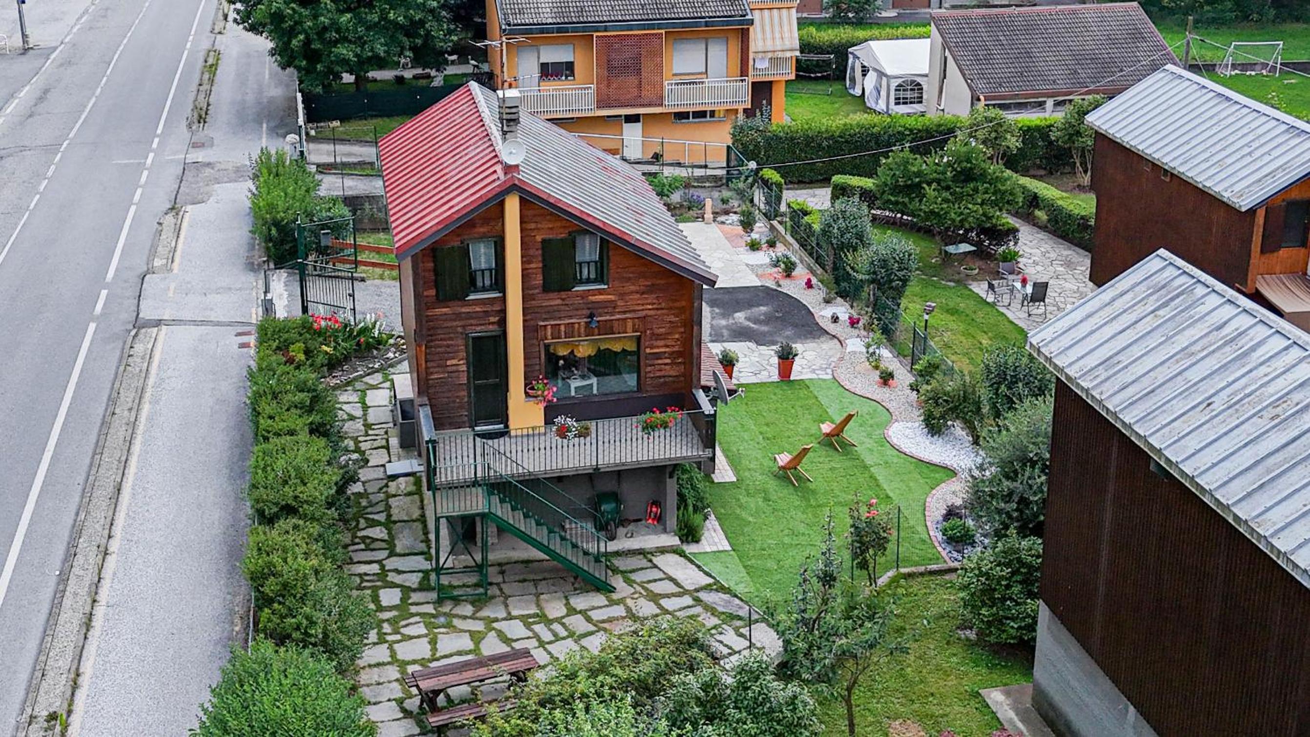 Woodhouse paesana