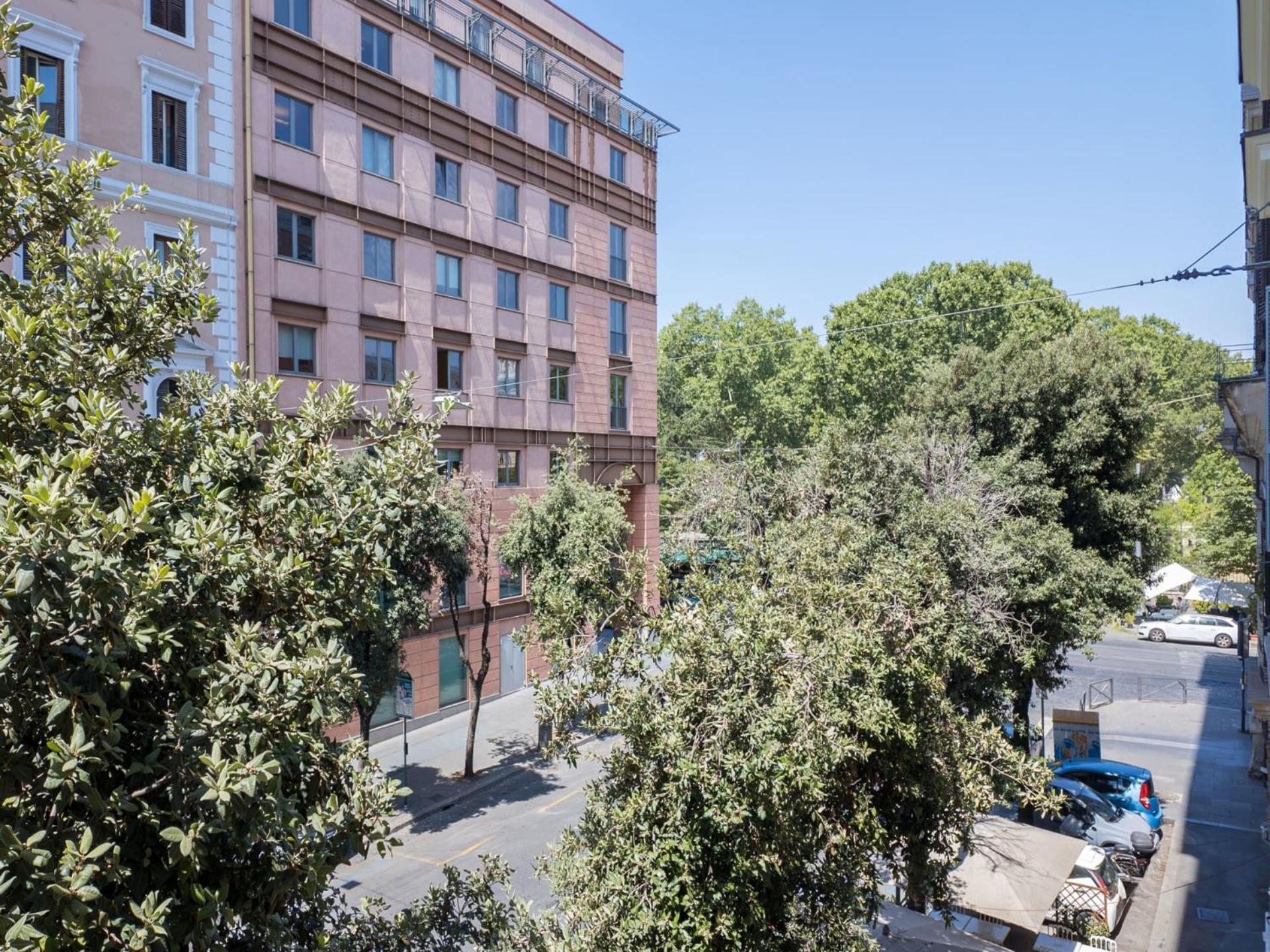 The Best Rent – Modern two-bedroom apartment in Esquilino area