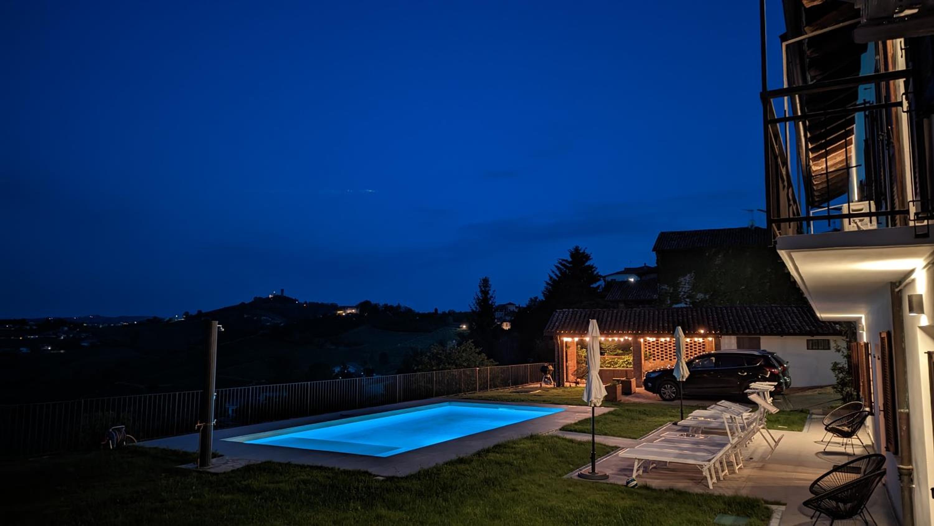 Villa Perla, hilltop location with pool
