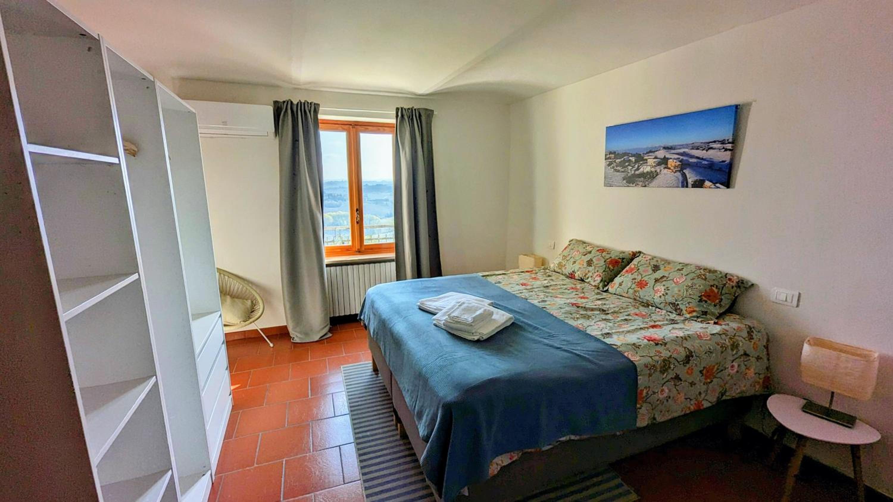 Villa Perla, hilltop location with pool