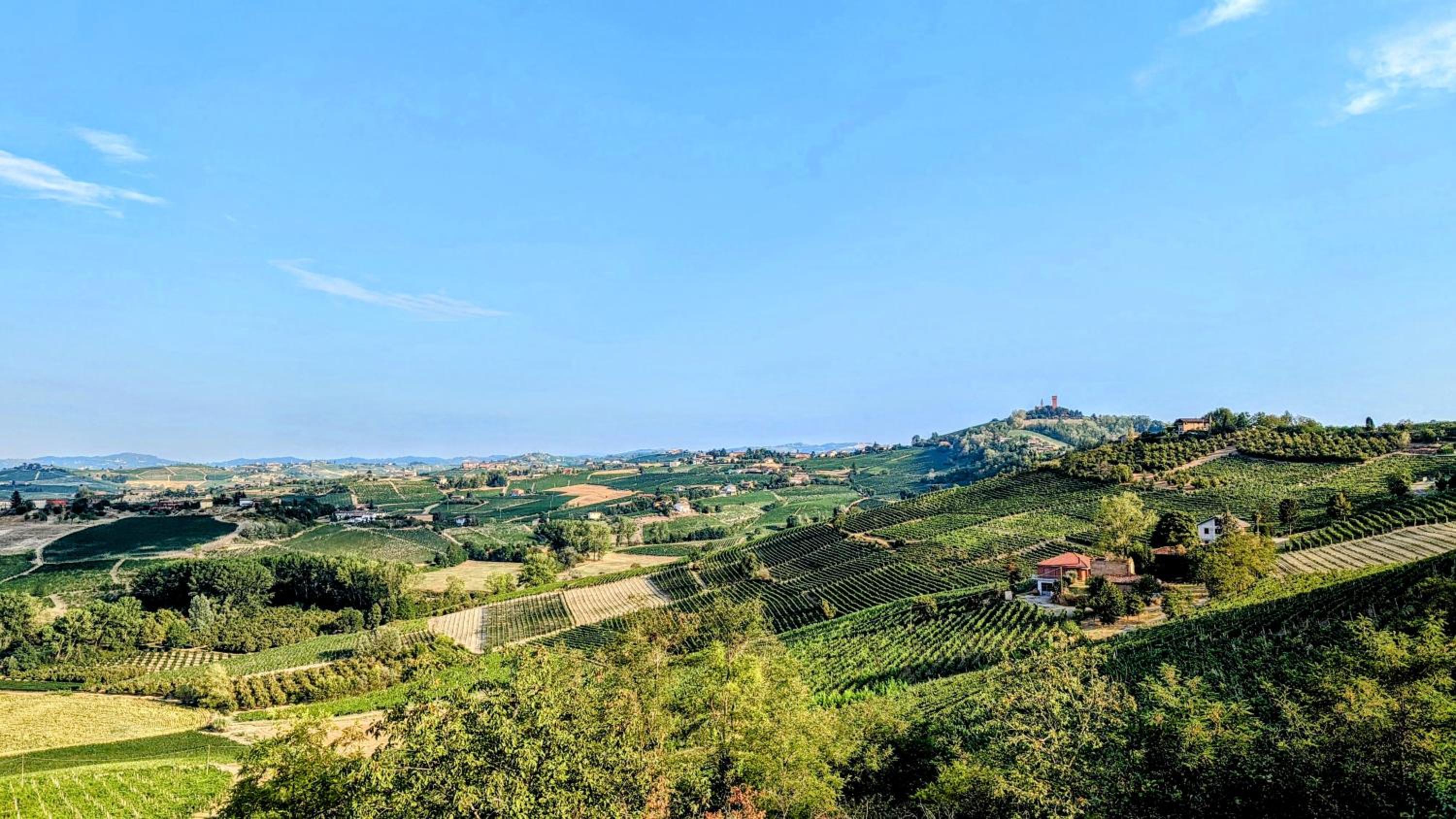 Villa Perla, hilltop location with pool
