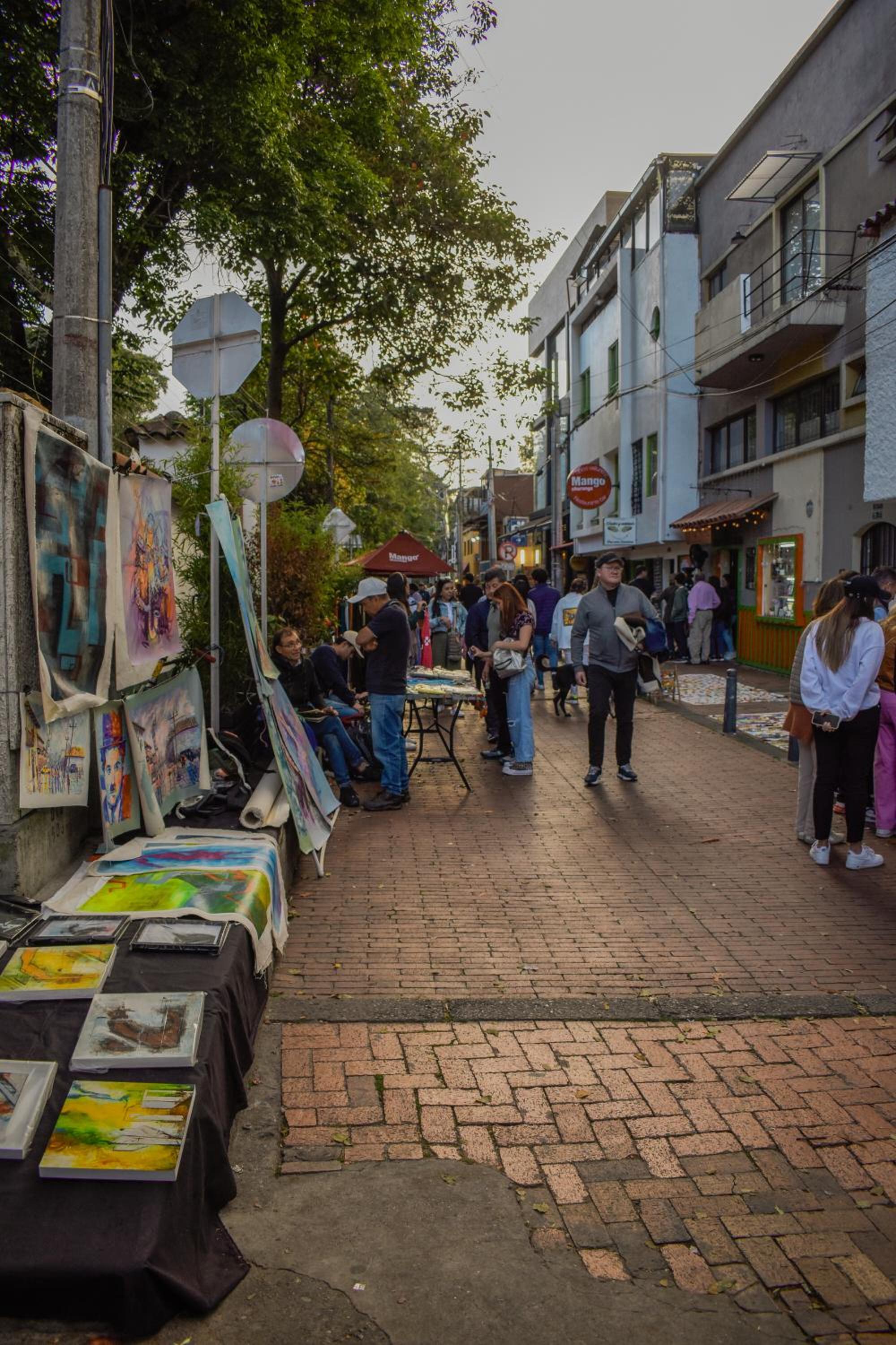 Usaquen Station Hostel - Property Image 51