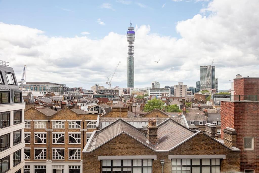 Double room in the heart of London