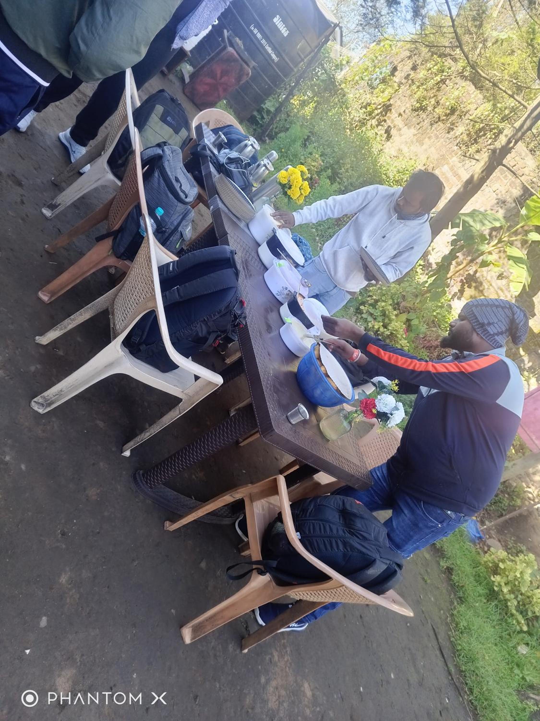 SUGAN RESIDANCY kodai