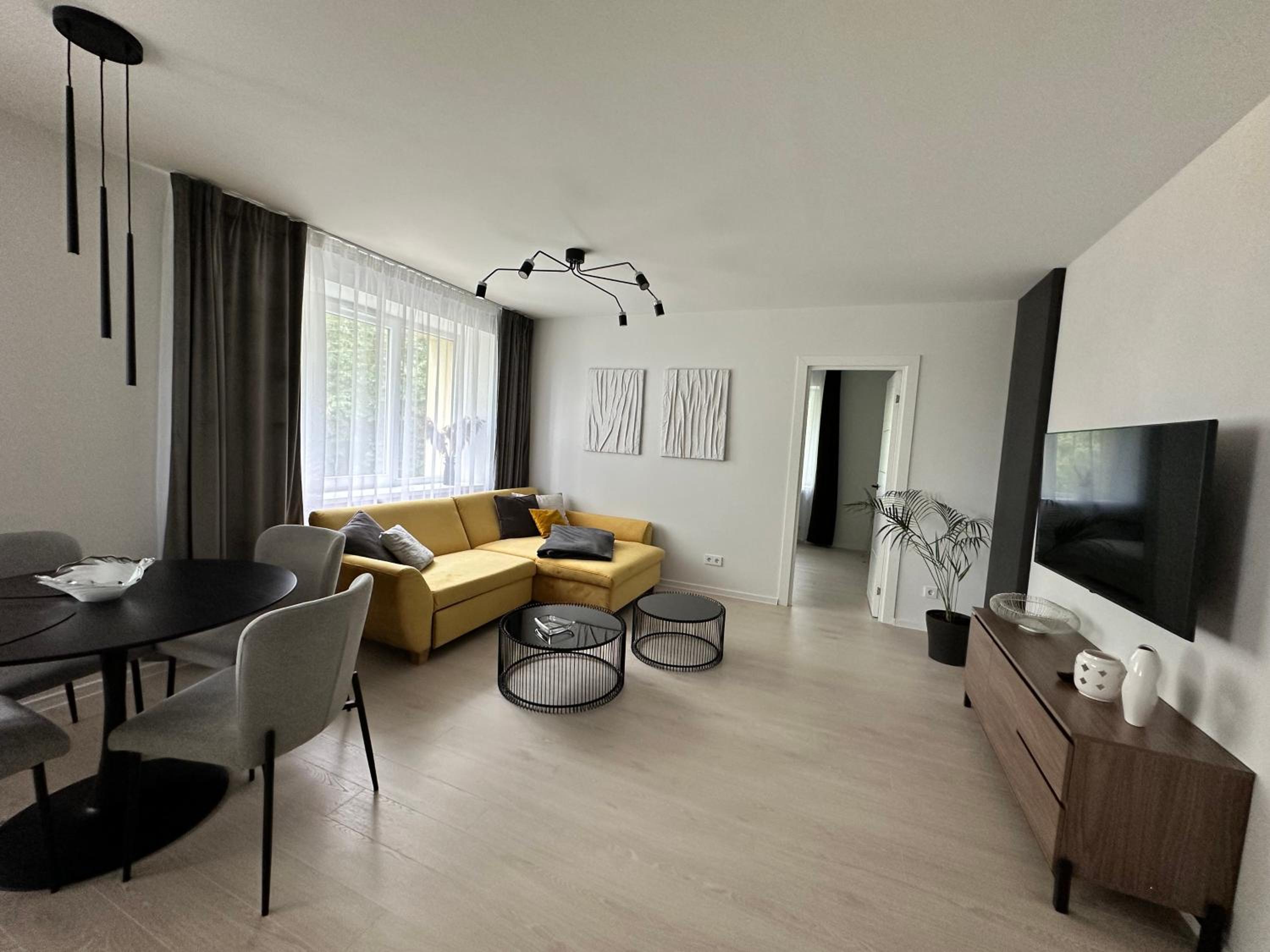 AN apartment 3 view 3