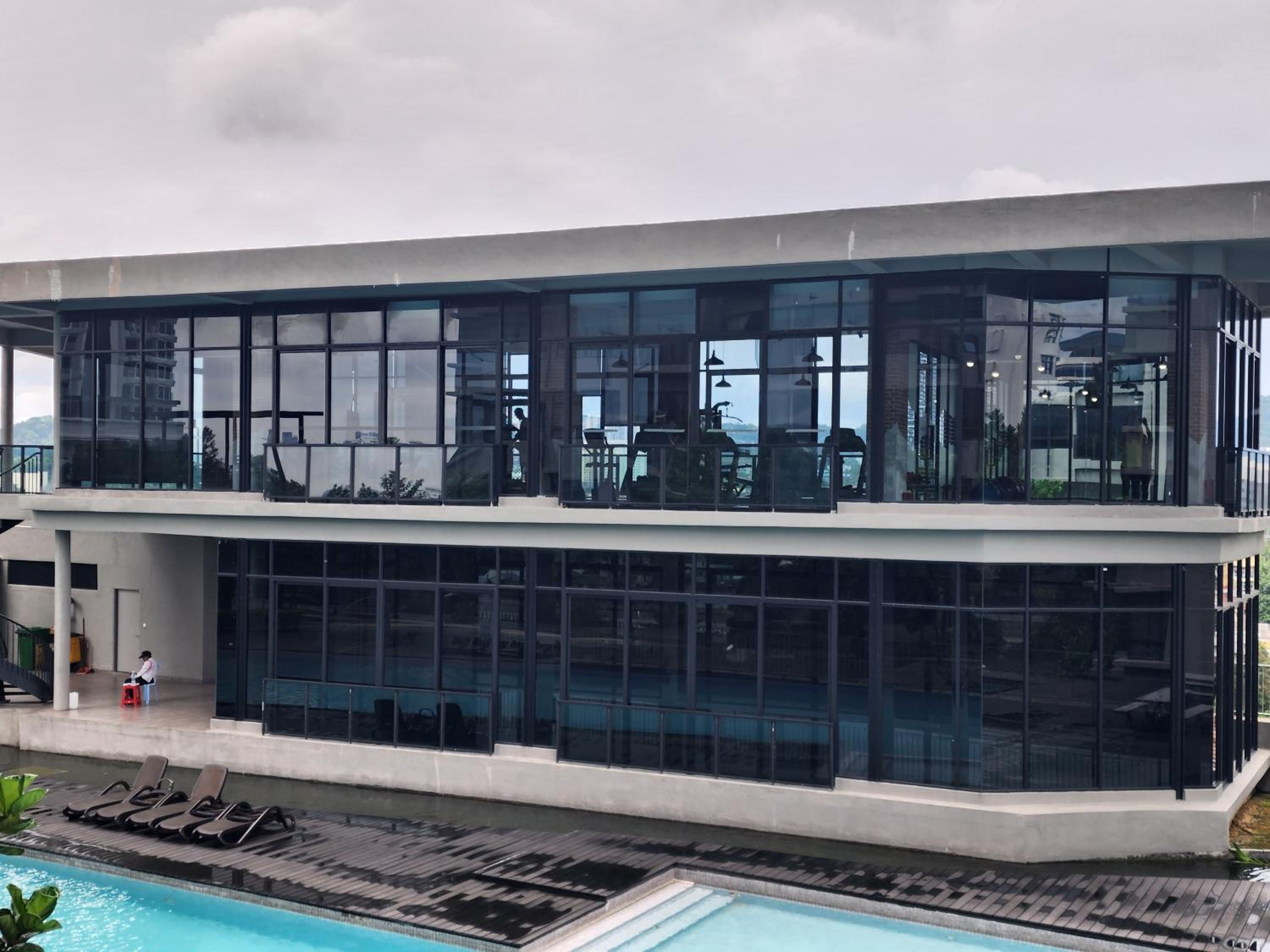 Astoria,4r3b,4kmtoklcc,1505sf,bigbalcony,newcondo,bathtub,nicefacilities